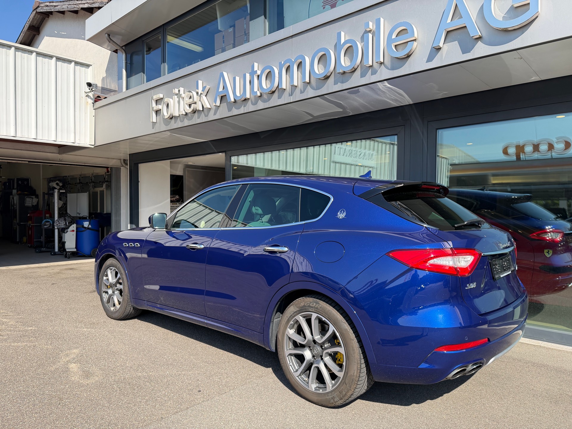 MASERATI Levante S 3.0V6 GranSport-image-9
