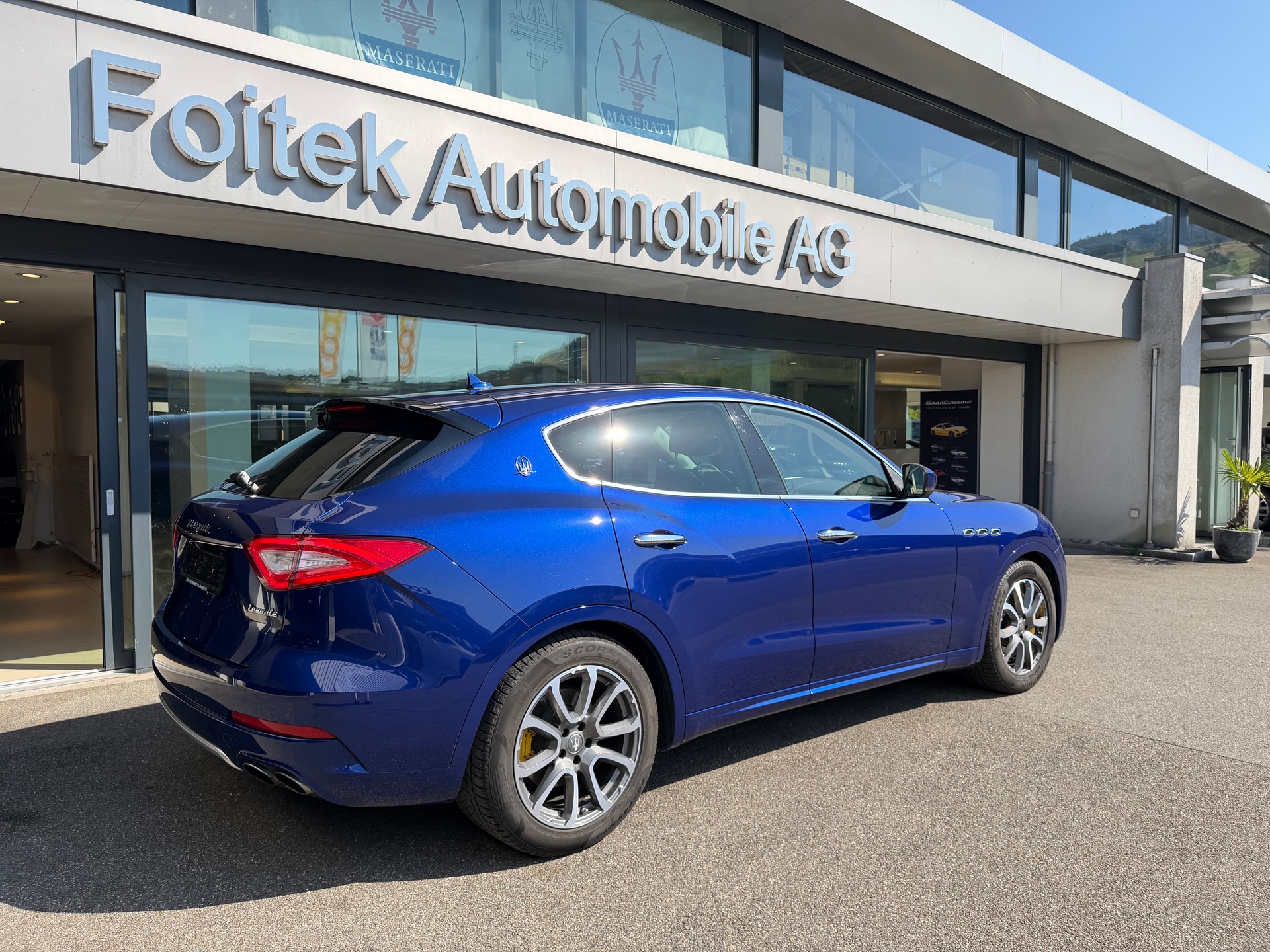 MASERATI Levante S 3.0V6 GranSport-showroom-element-3