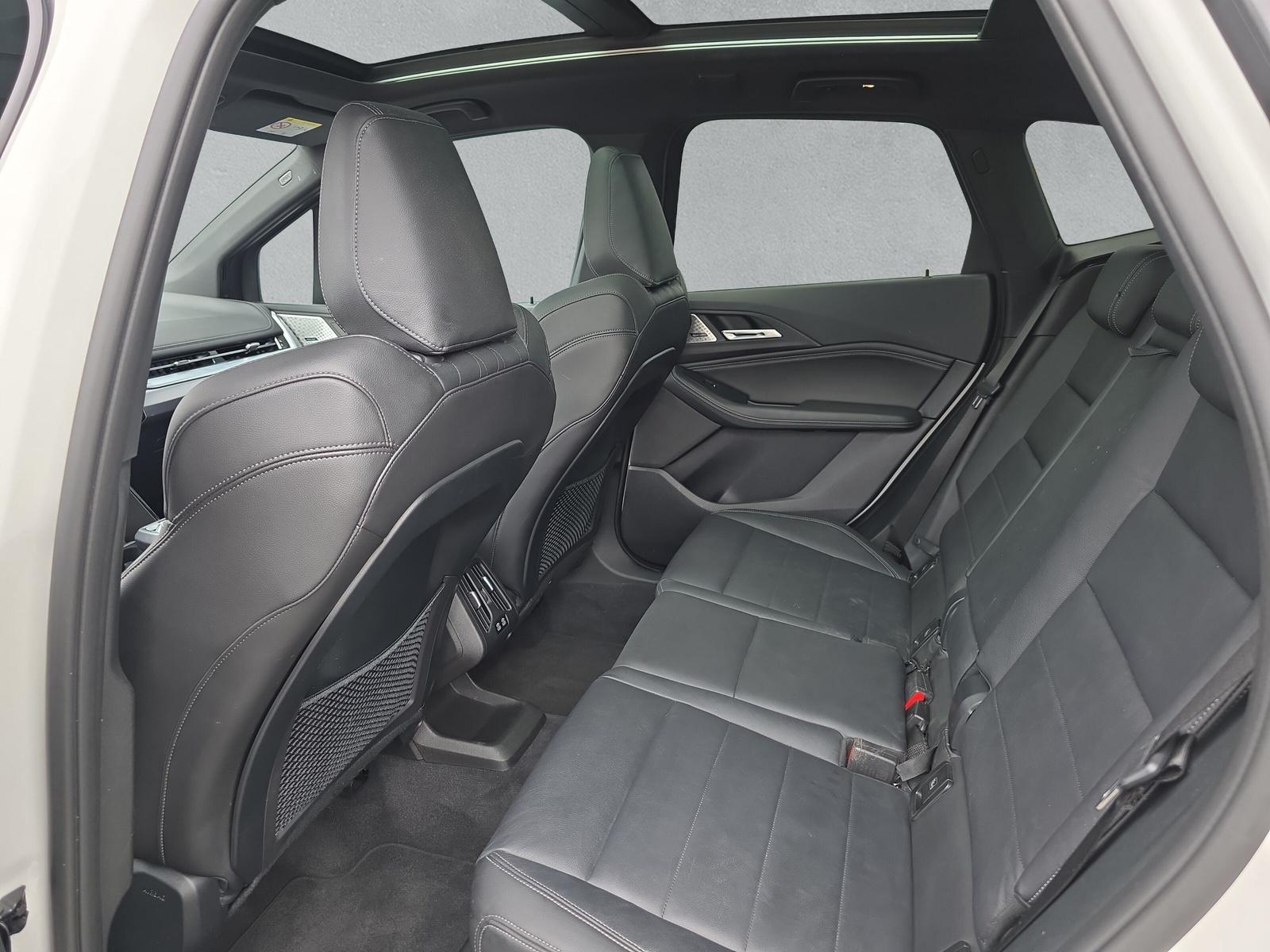 BMW 223i M Sport Active Tourer U06 (CH) AHK-image-15