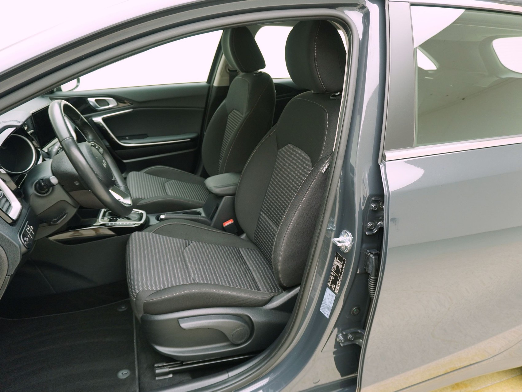 KIA Ceed SW 1.5 T-GDi Power-image-8