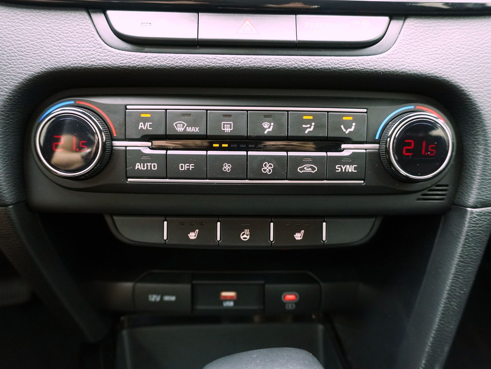 KIA Ceed SW 1.5 T-GDi Power-image-13