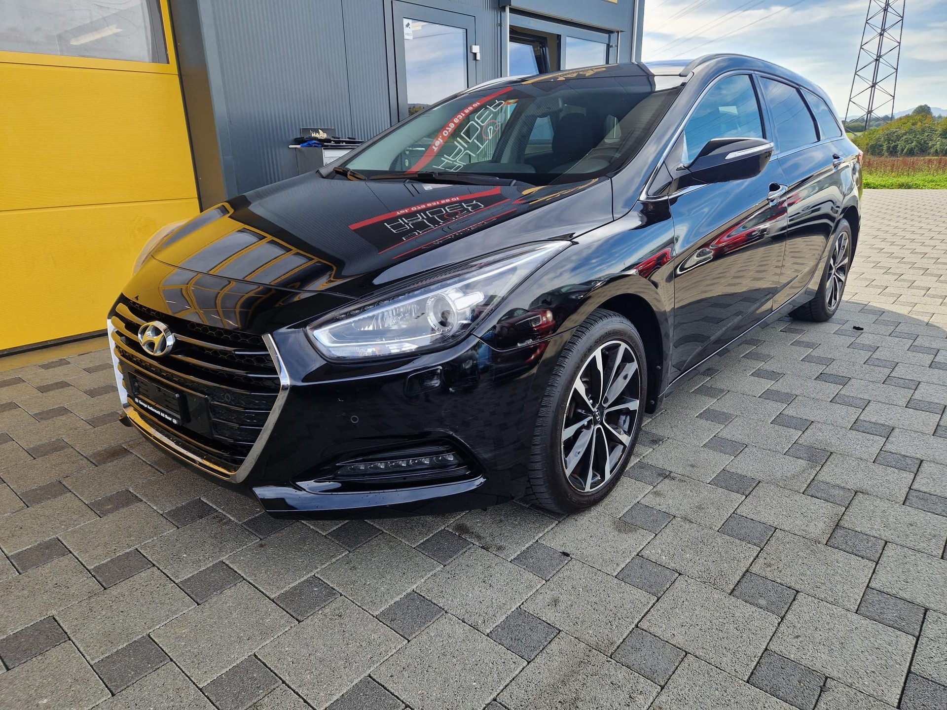 HYUNDAI i40 Wagon 1.7 CRDI Amplia Automatic