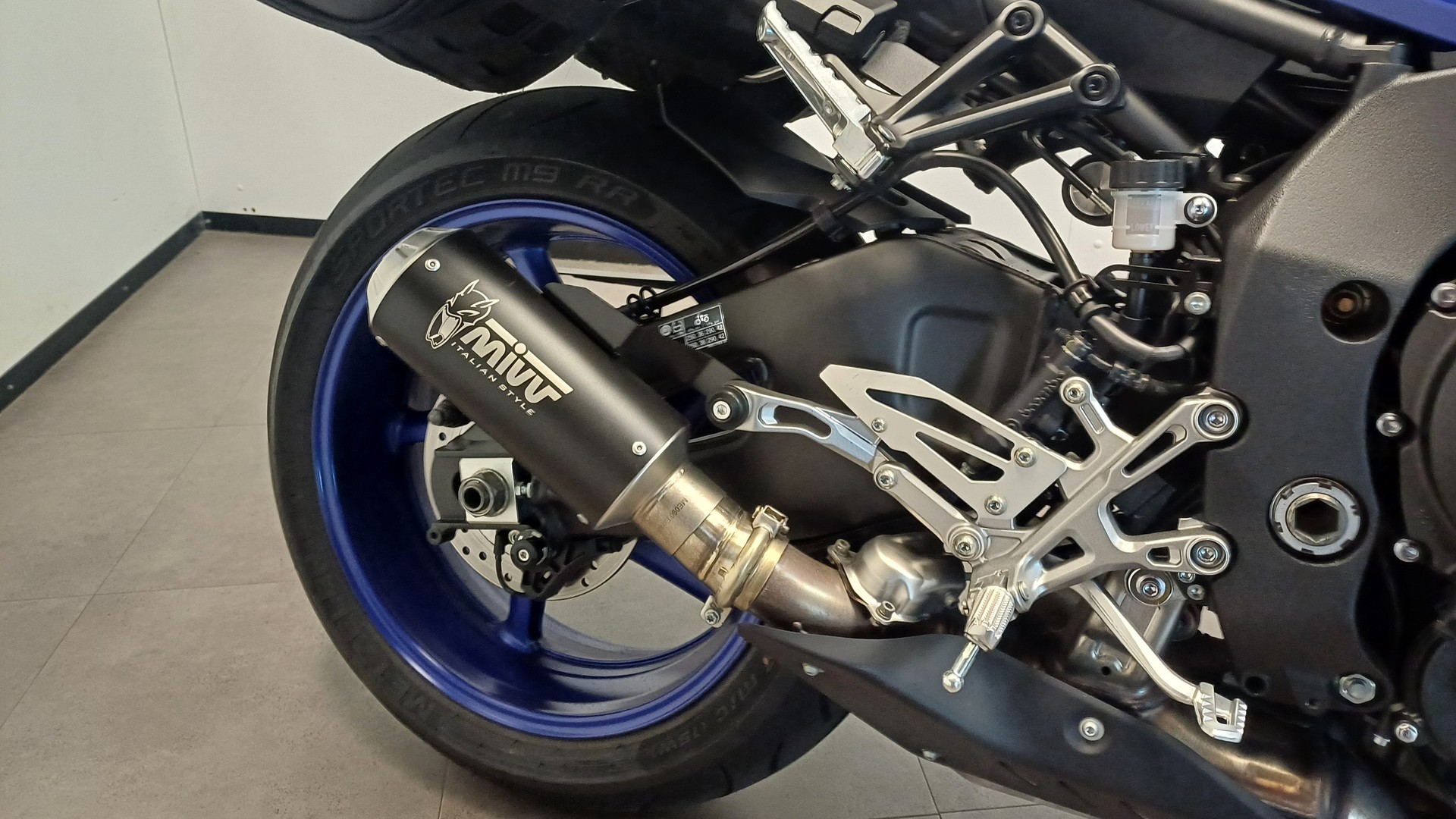 YAMAHA MT-10 ABS-image-10