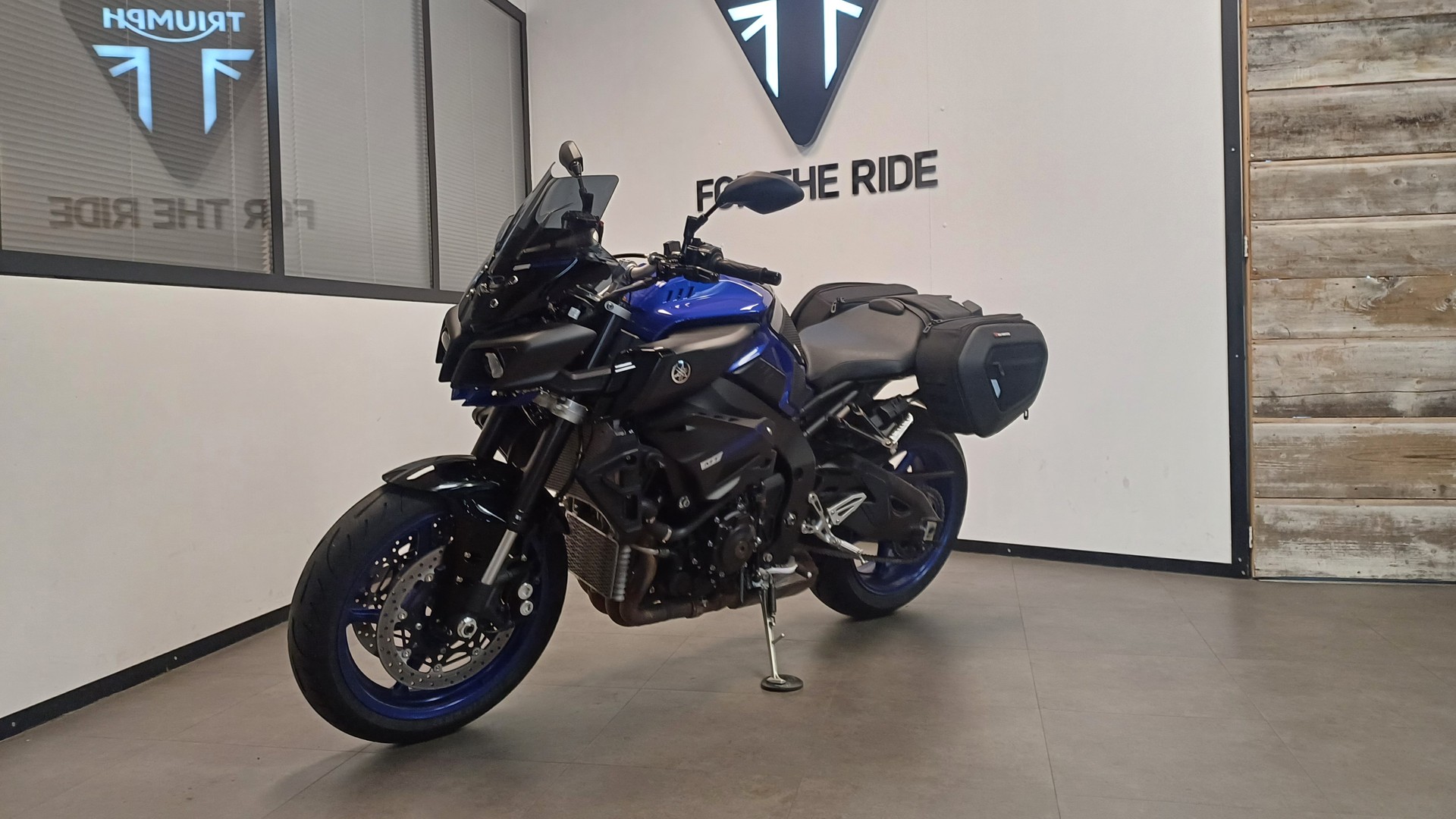 YAMAHA MT-10 ABS-image-4