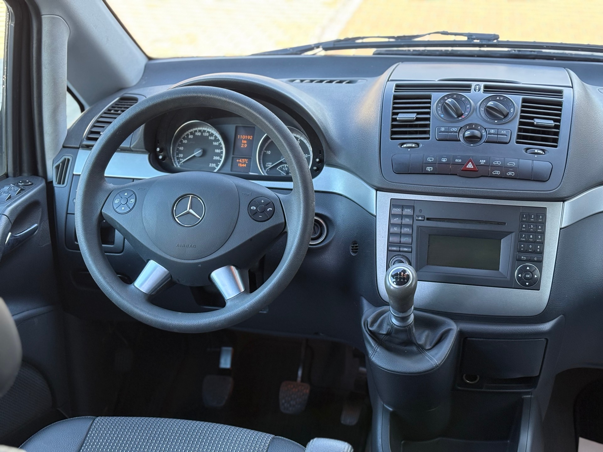 MERCEDES-BENZ Viano 2.0 CDI 111`450km-image-3