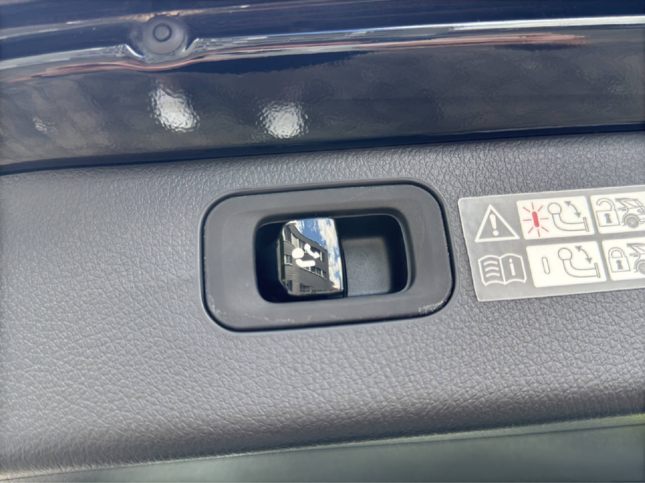 MERCEDES-BENZ C-Klasse S206 Kombi C 220 d All-Terrain Avantgarde 4matic-image-10