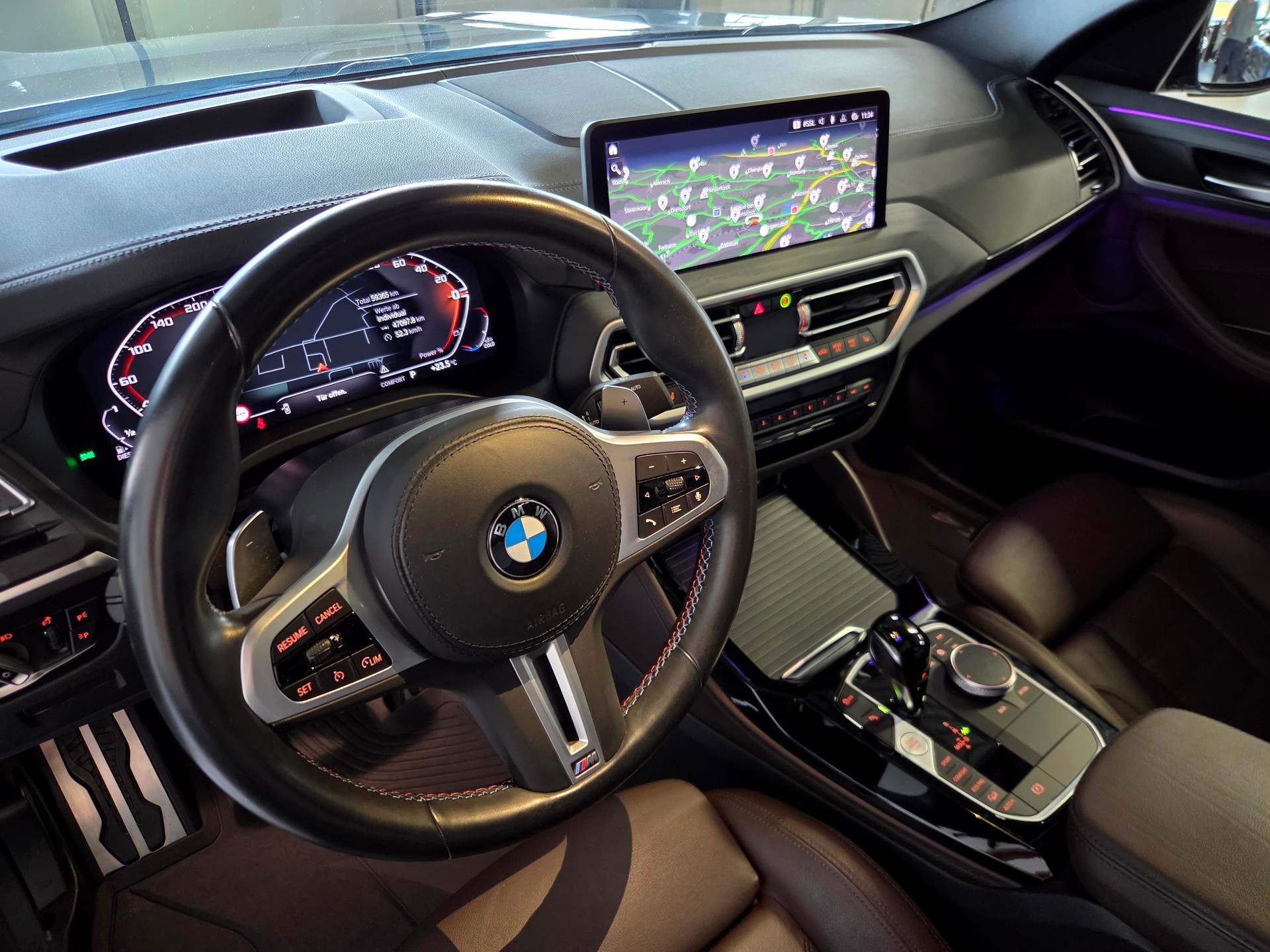 BMW X4 M40d-image-11