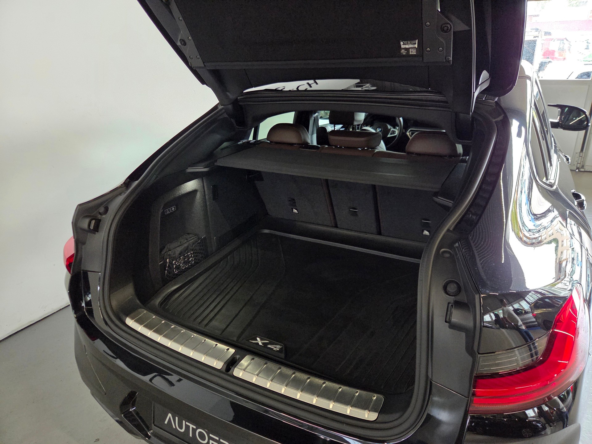 BMW X4 M40d-image-24