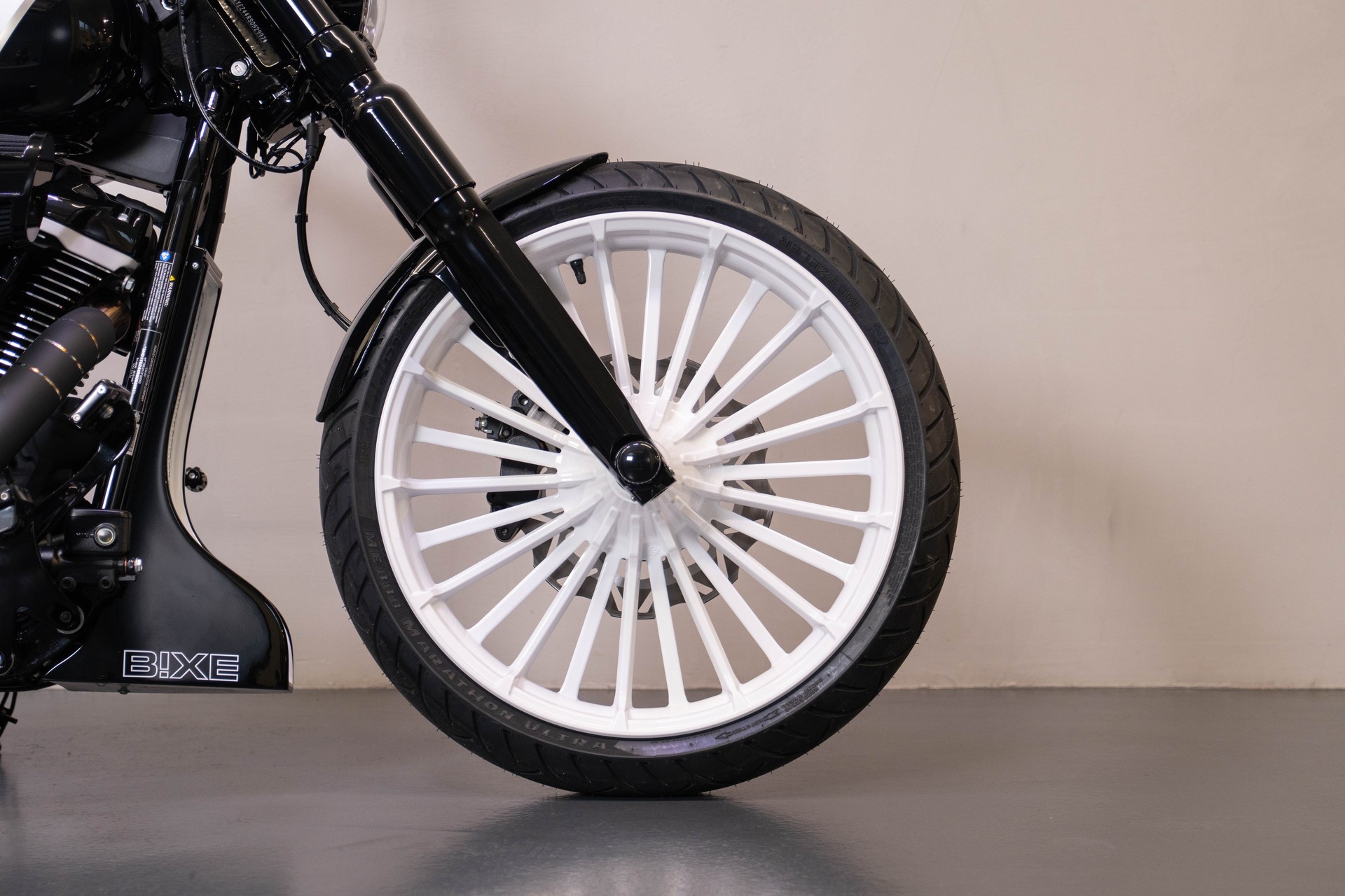 HARLEY-DAVIDSON FXBR Breakout 117-image-8