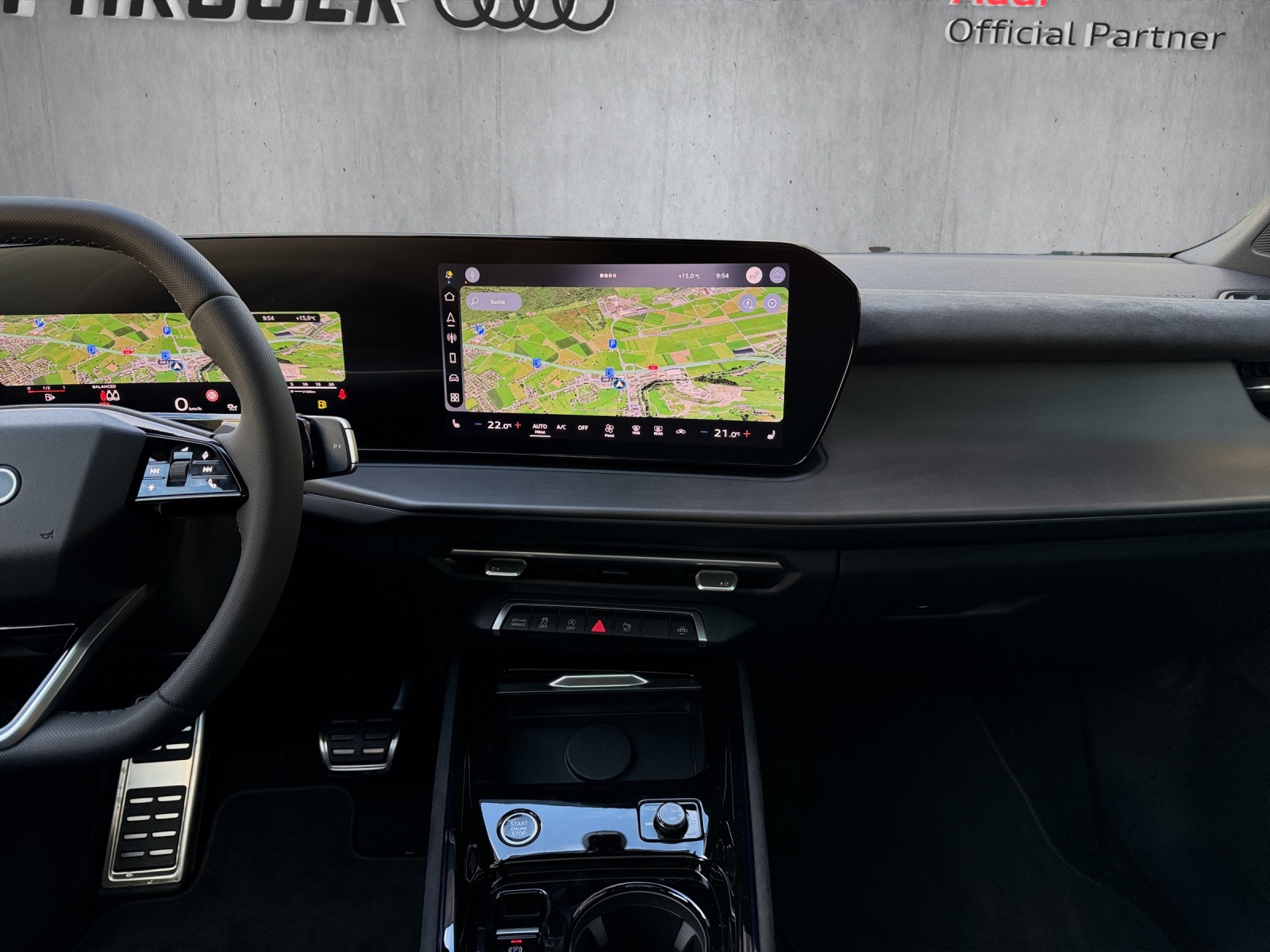 AUDI Q3 SUV TFSI quattro 195 kW S tronic-image-11