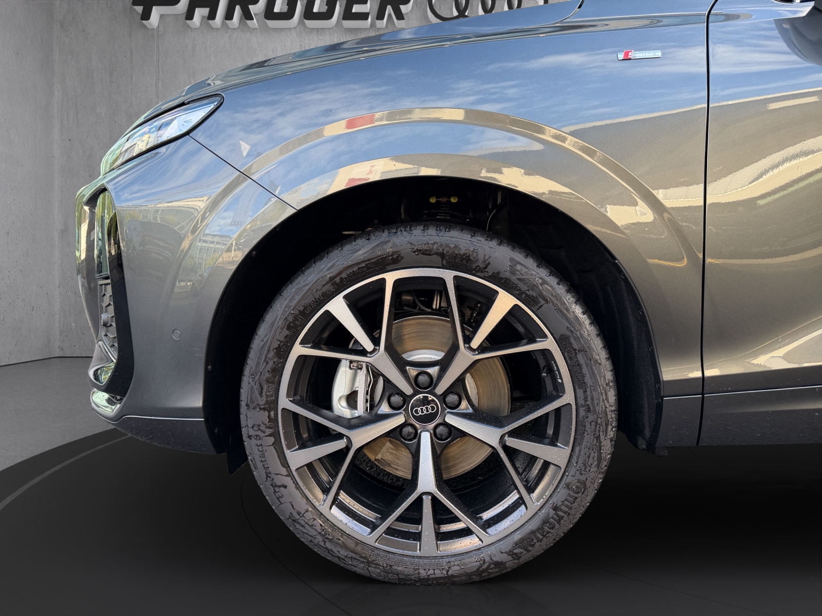AUDI Q3 SUV TFSI quattro 195 kW S tronic-image-15