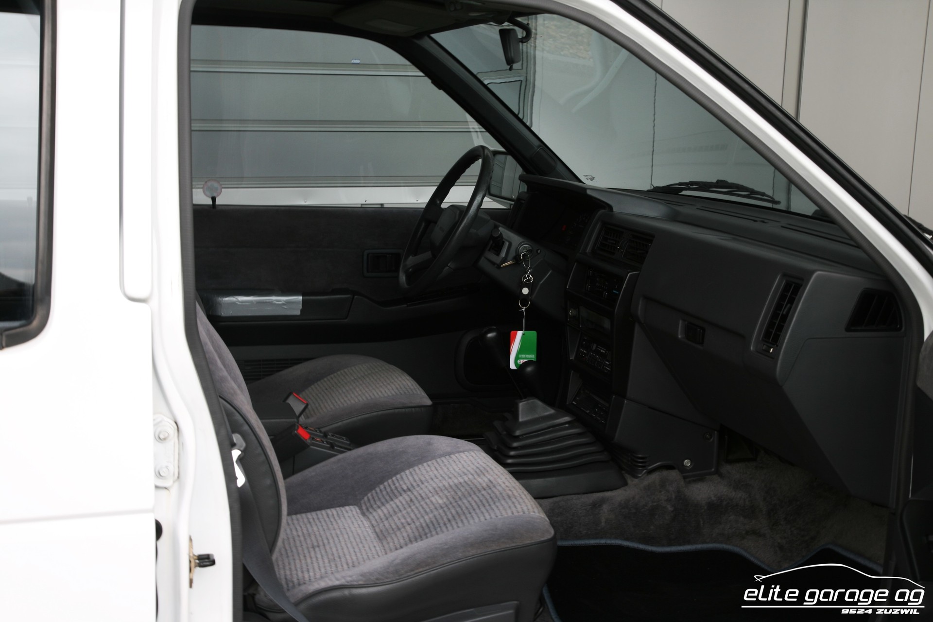 NISSAN Terrano 3.0 V6-image-15