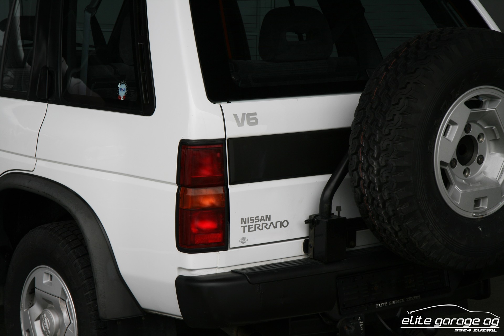 NISSAN Terrano 3.0 V6-image-11
