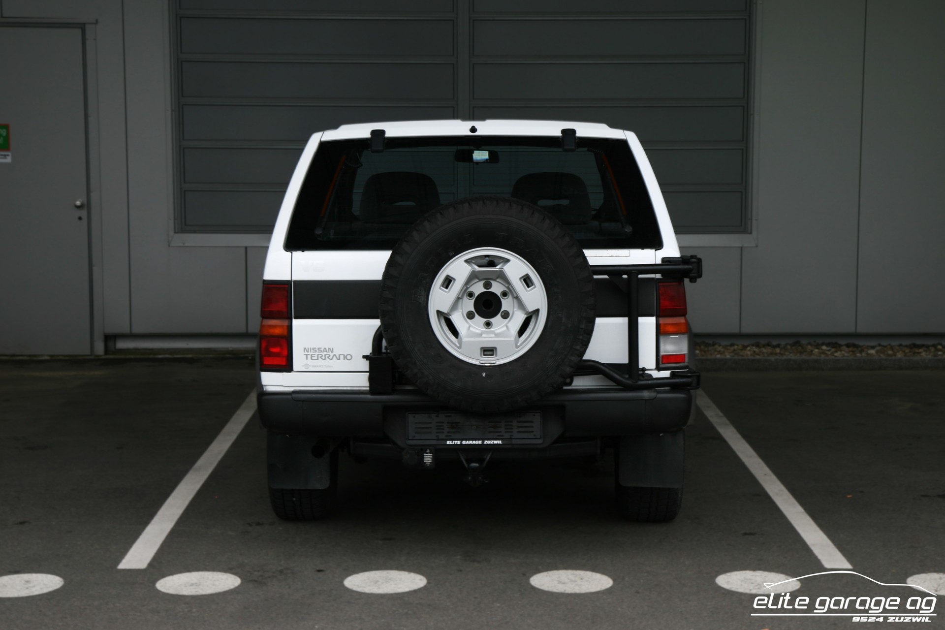 NISSAN Terrano 3.0 V6-image-3