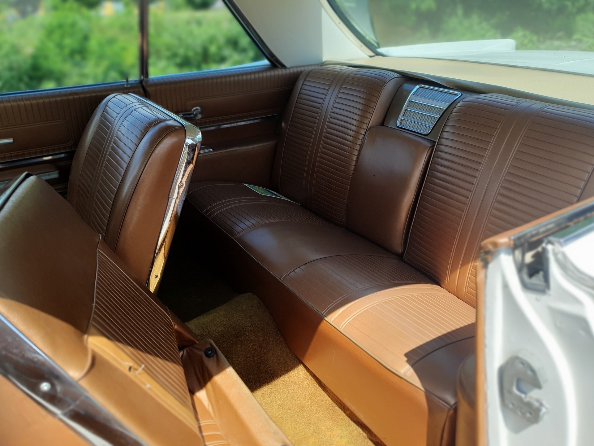 PONTIAC GRAND-PRIX-image-4