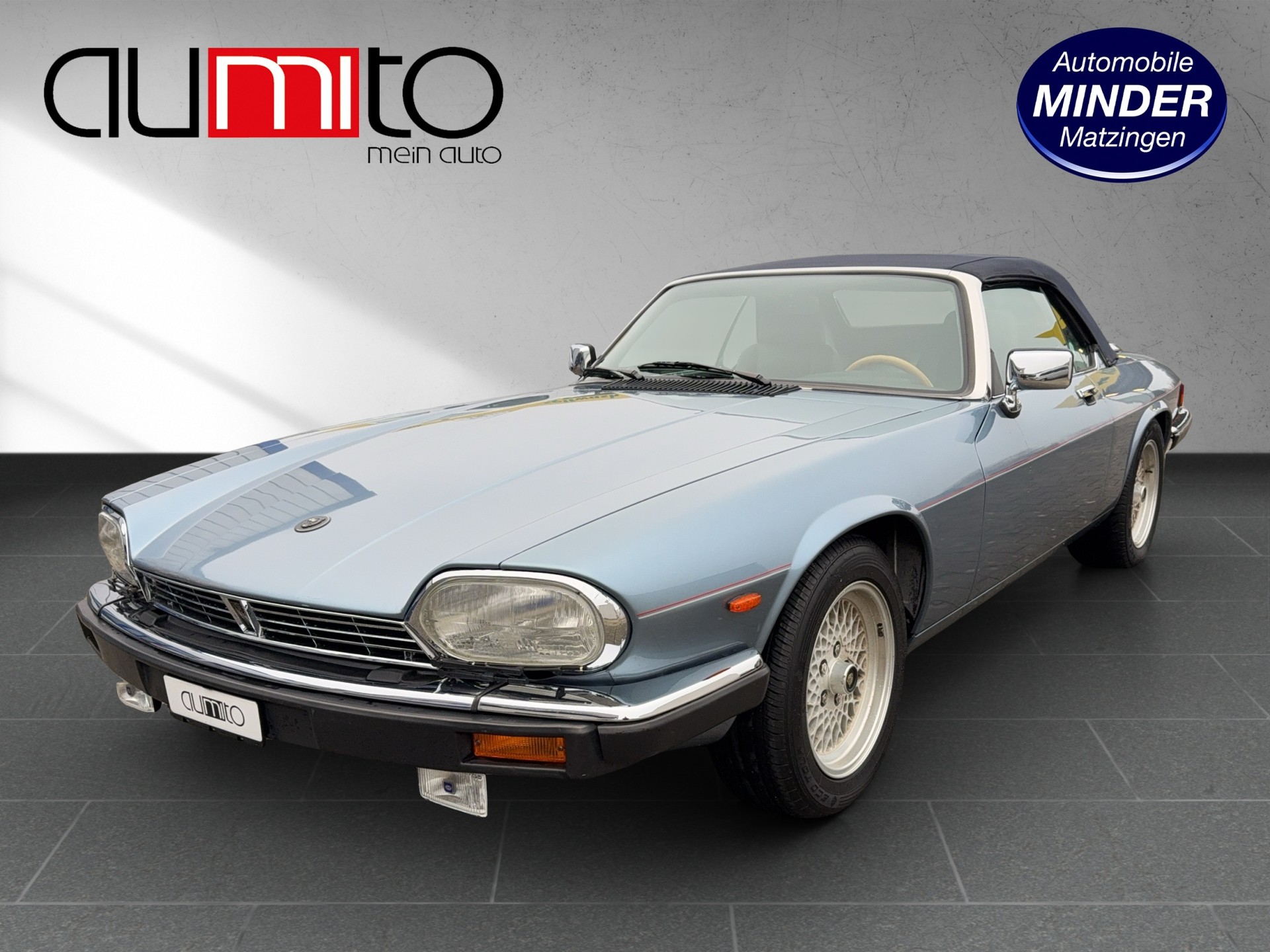 JAGUAR XJS 5.3 V12 Convertible-image-12