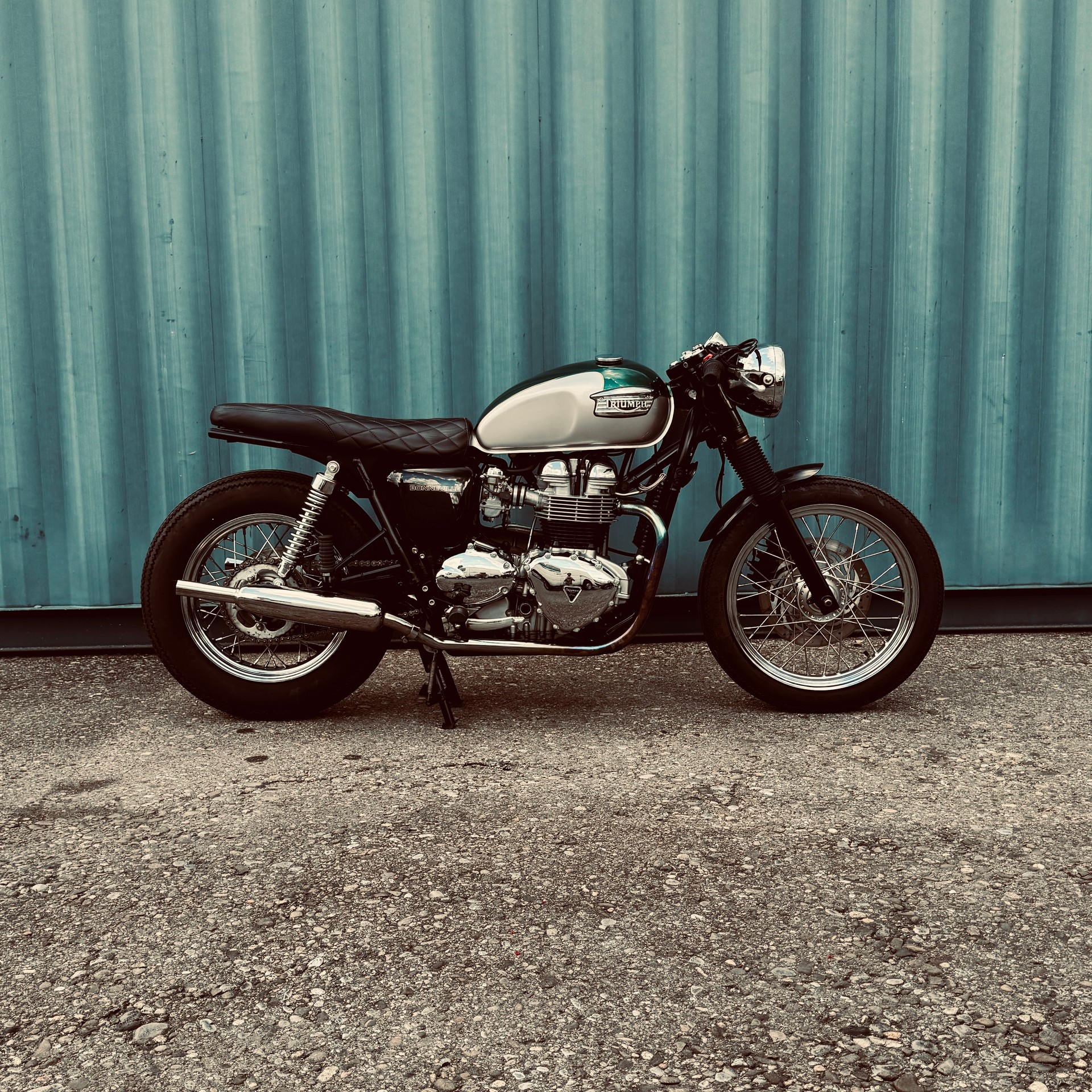 TRIUMPH Bonneville 800-image-0