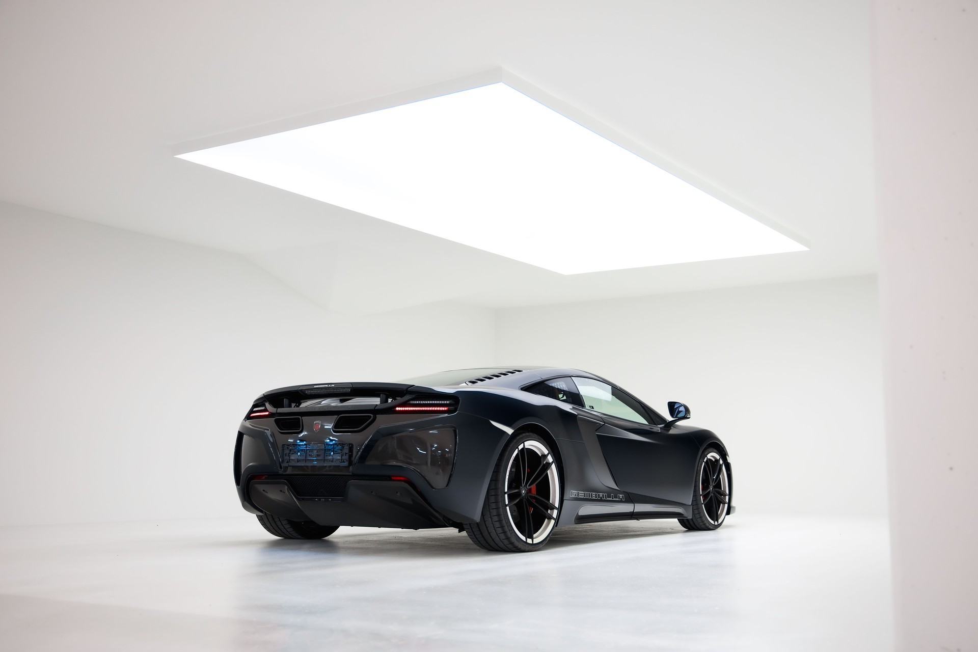 McLAREN MP4-12C Coupé 3.8 V8 SSG GEMBALLA-showroom-element-1