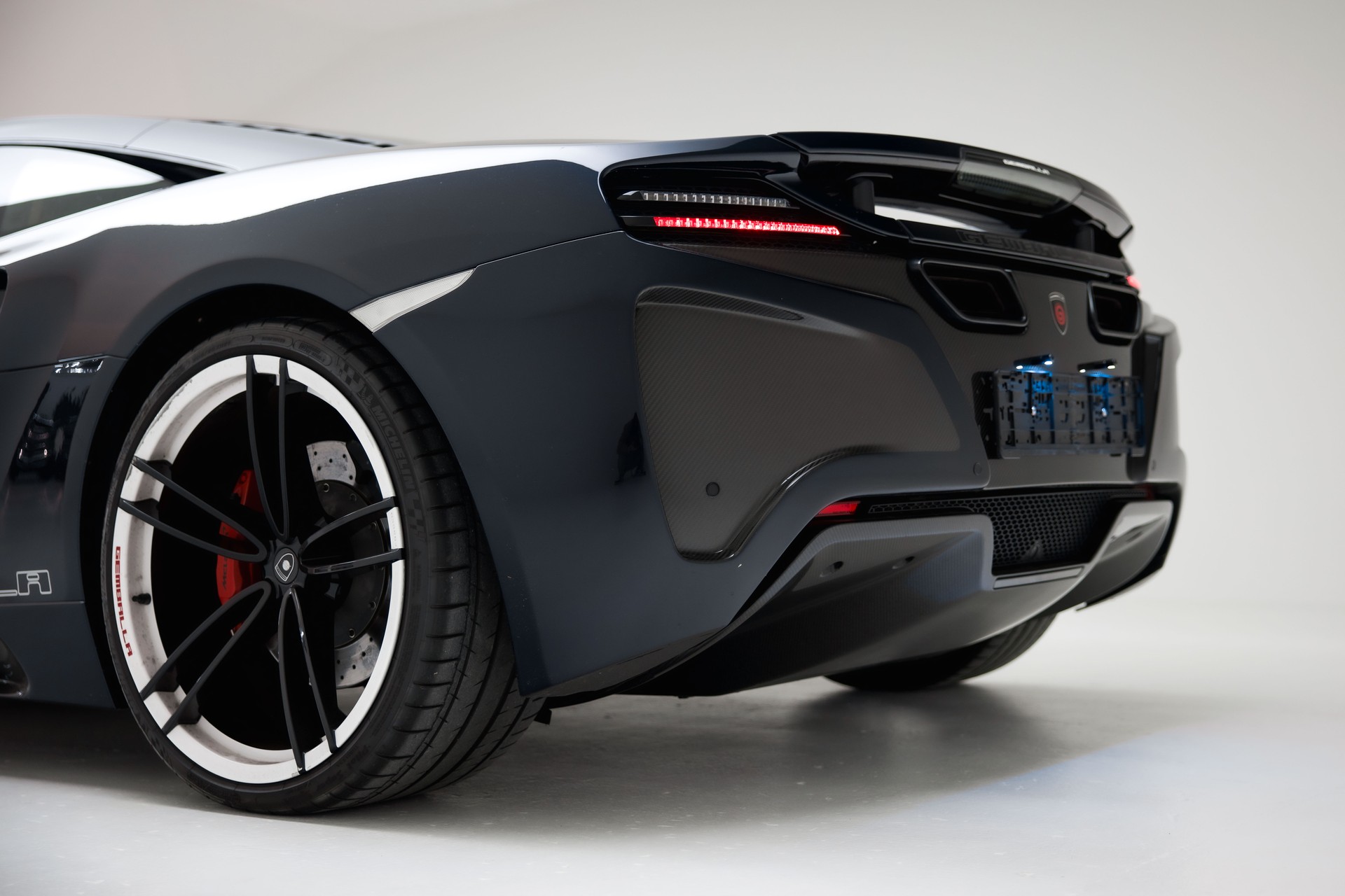 McLAREN MP4-12C Coupé 3.8 V8 SSG GEMBALLA-image-20