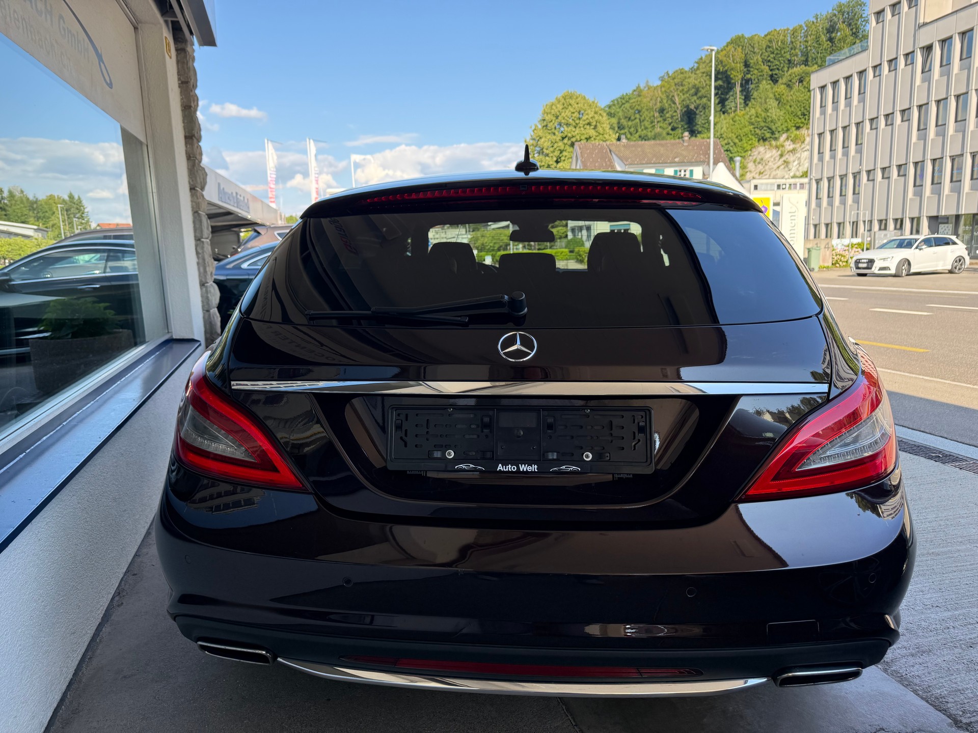 MERCEDES-BENZ CLS Shooting Brake 350 CDI 4Matic 7G-Tronic-image-4