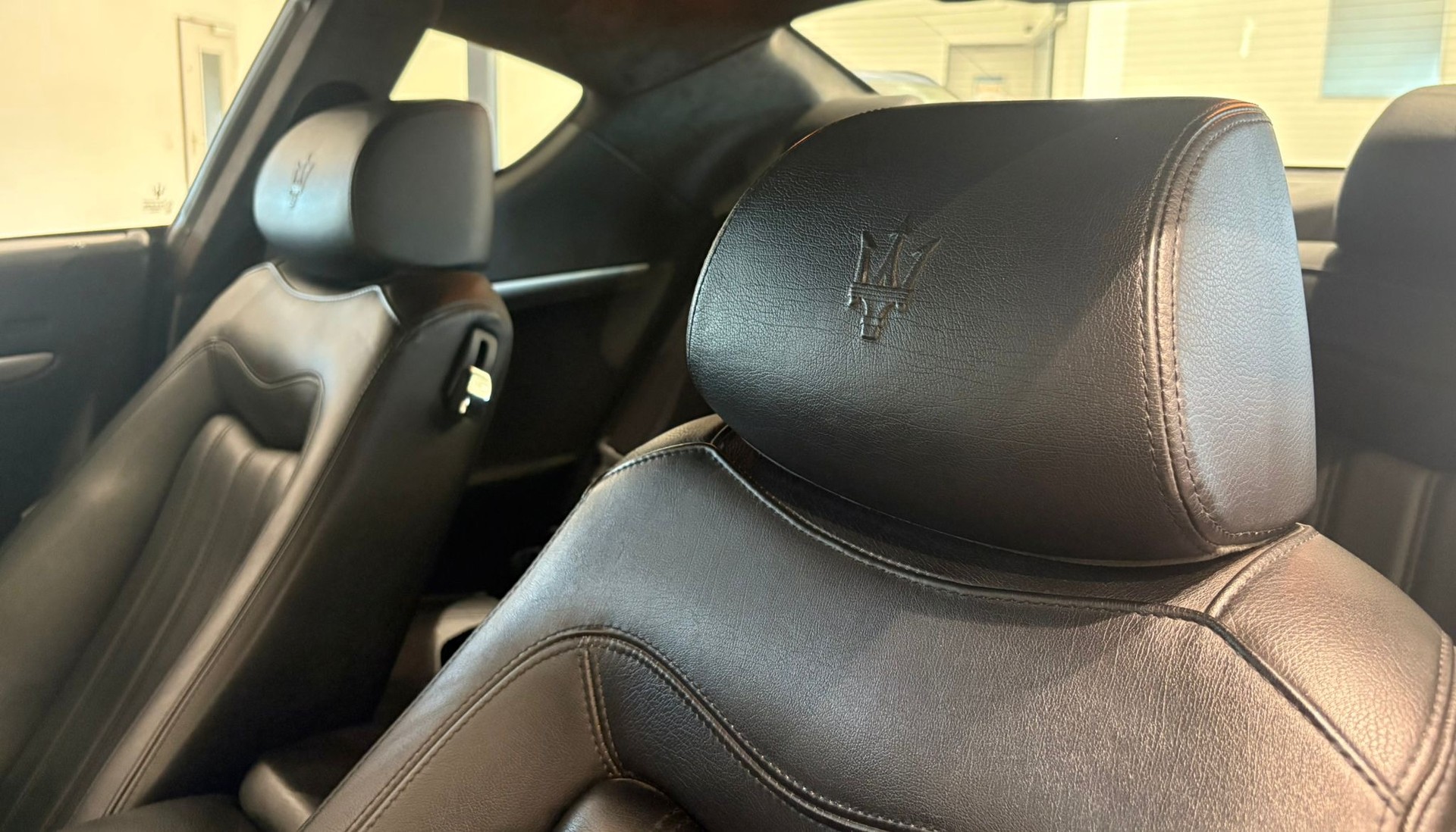 MASERATI GranTurismo Automatica-image-14