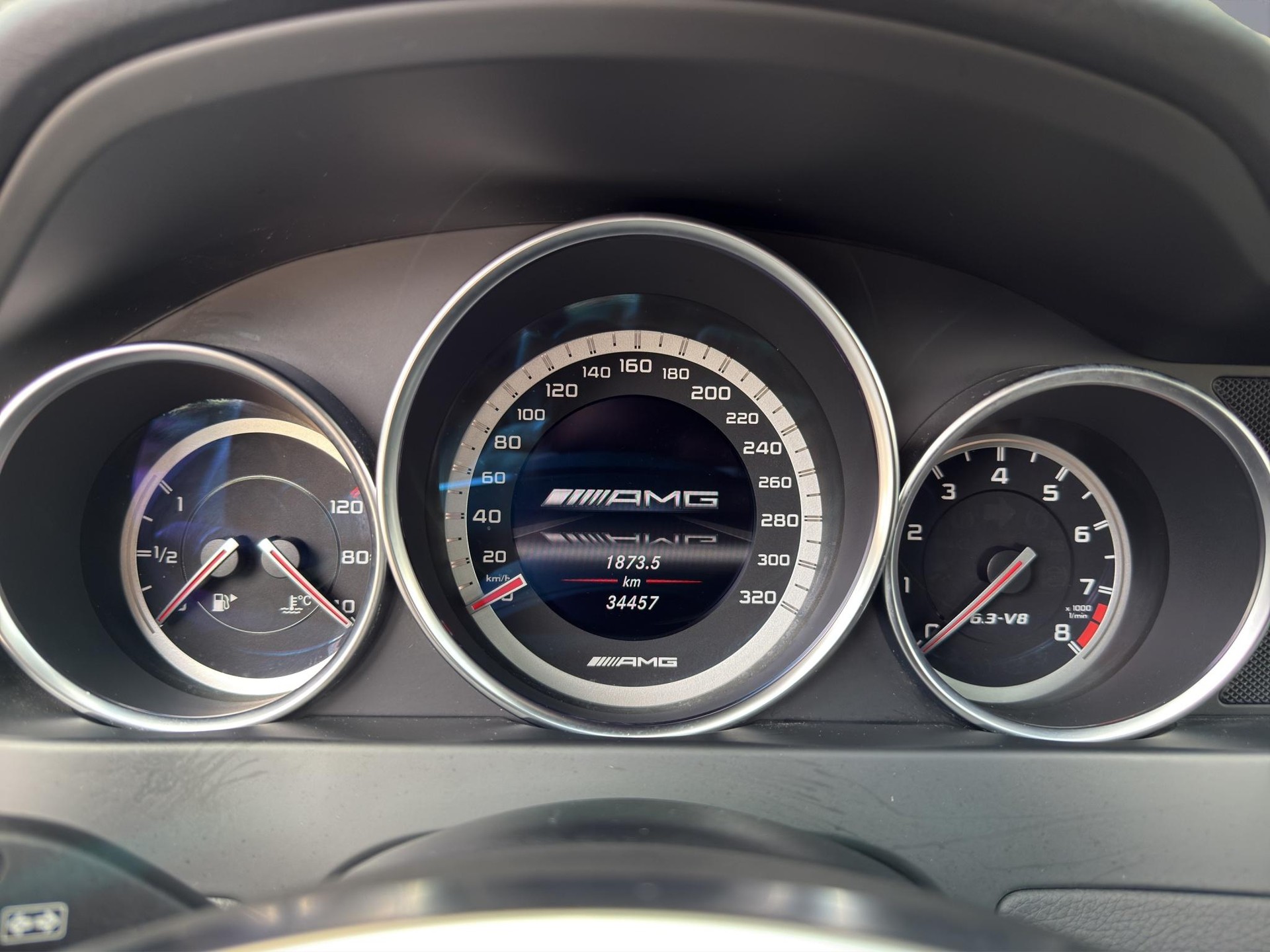 MERCEDES-BENZ C 63 AMG C 63 V8 AMG Kombi-image-10