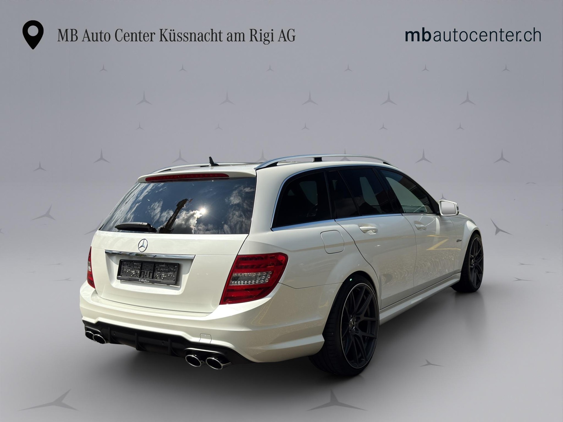 MERCEDES-BENZ C 63 V8 AMG Kombi-image-5