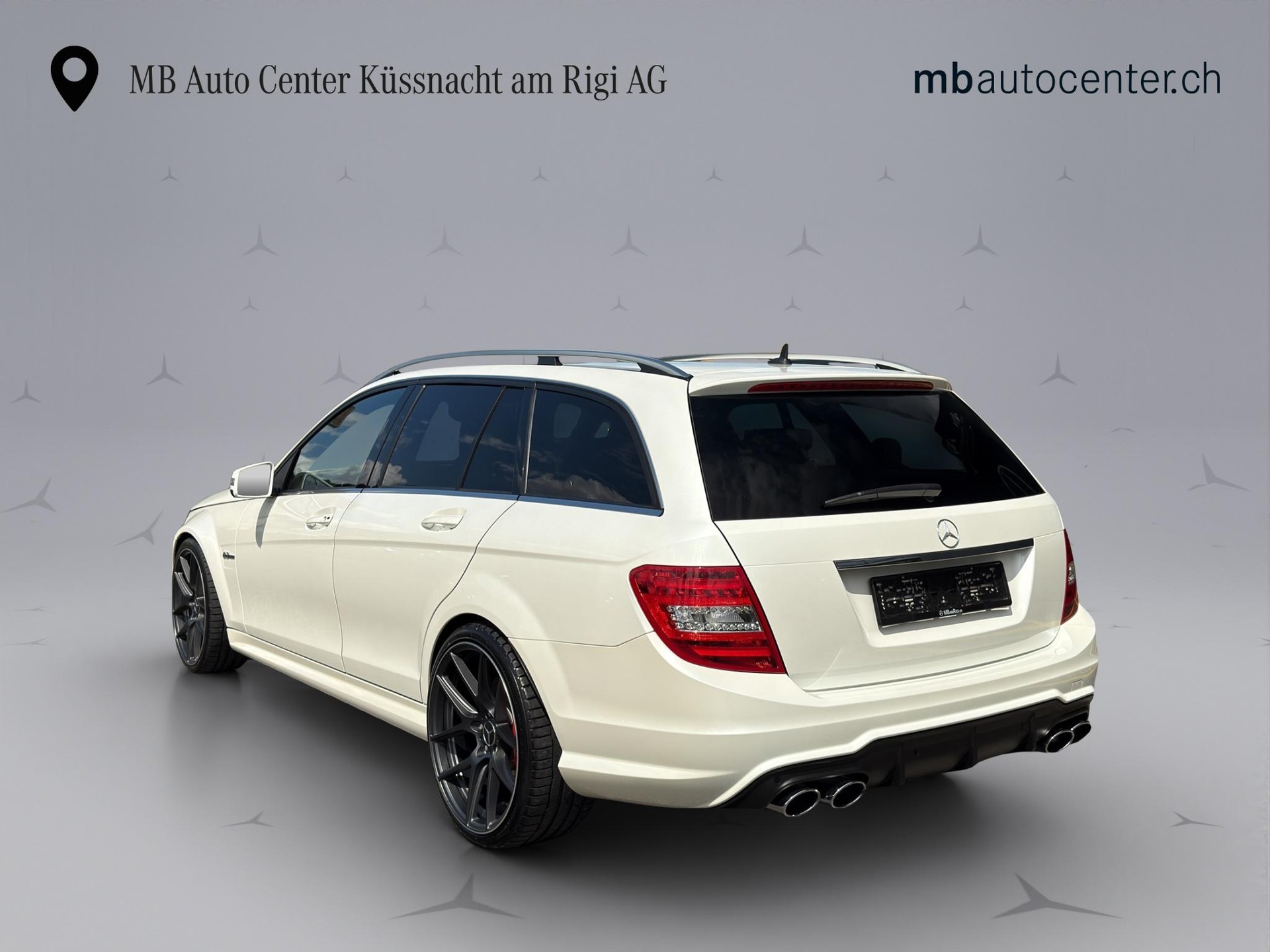 MERCEDES-BENZ C 63 V8 AMG Kombi-image-3