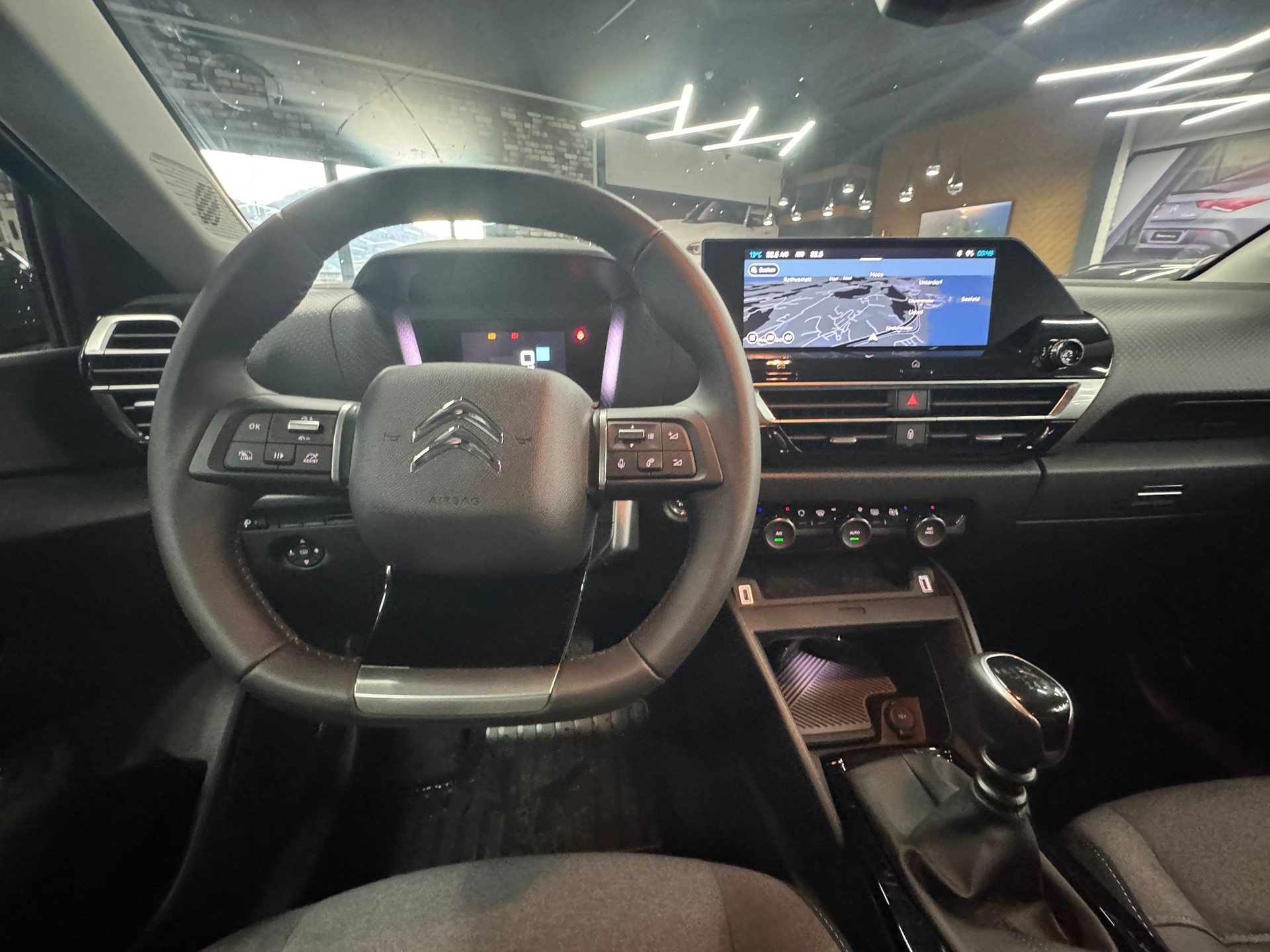 CITROEN C4 1.2 Pure Tech Max-image-13