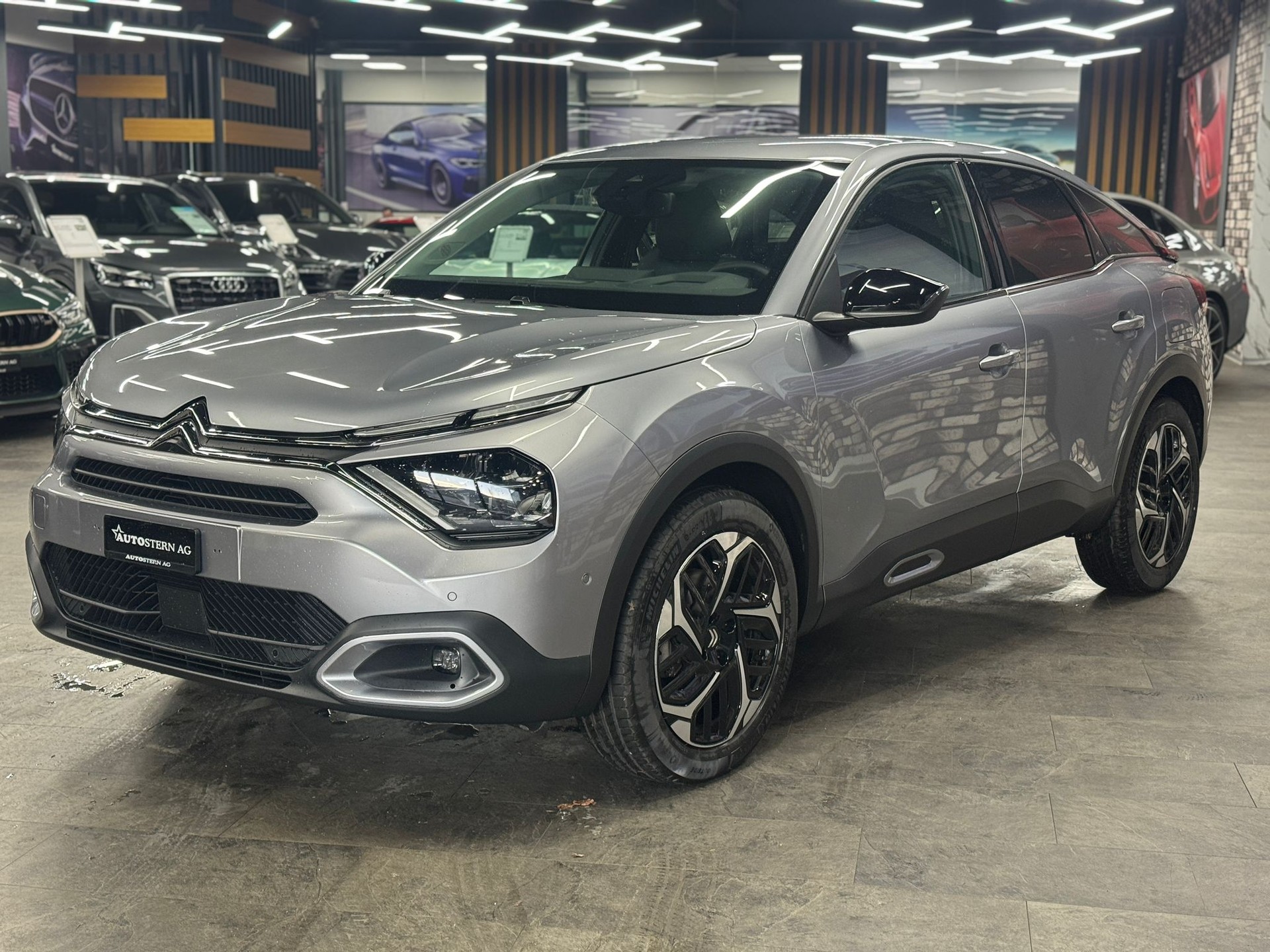 CITROEN C4 1.2 Pure Tech Max