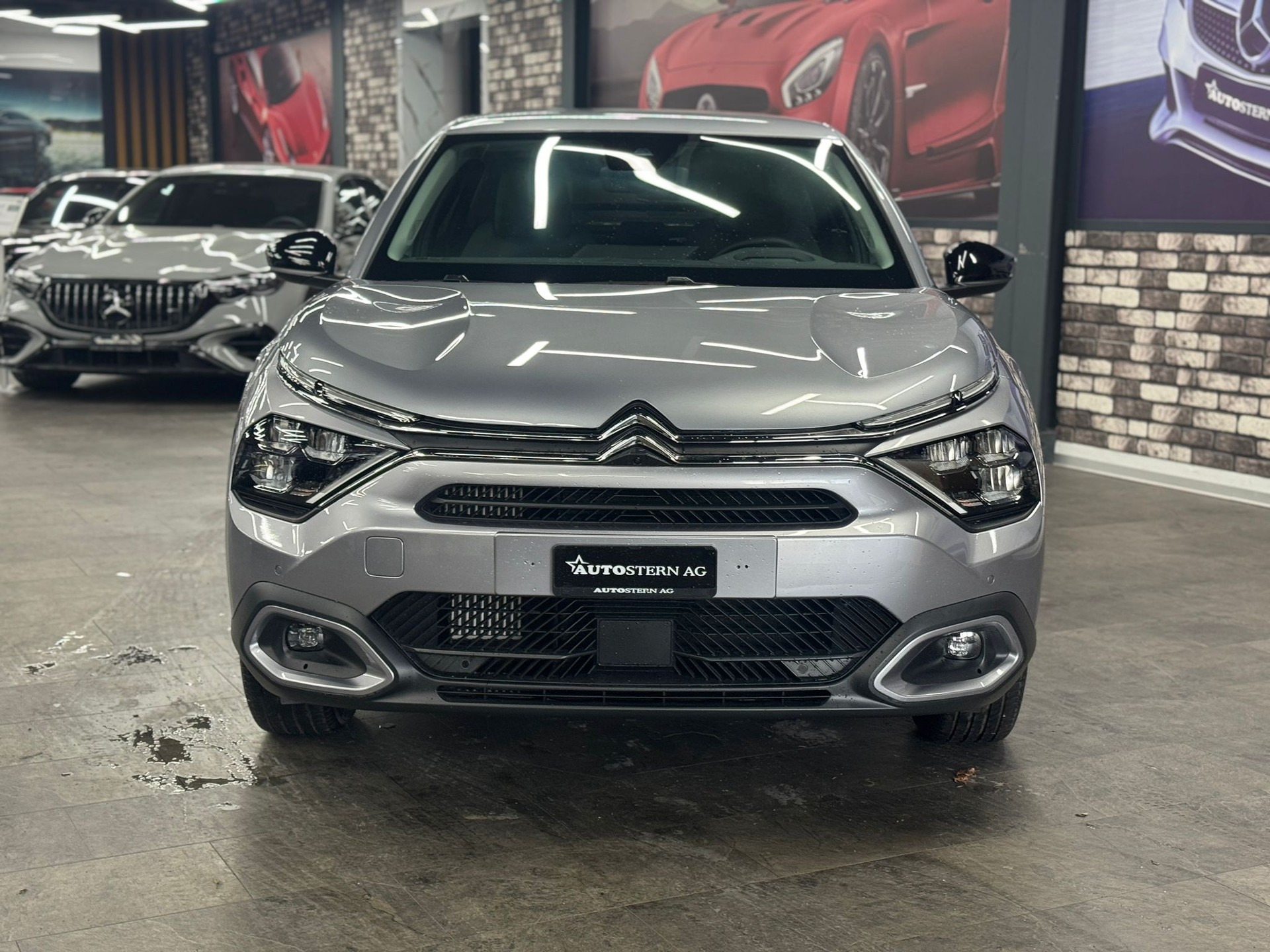 CITROEN C4 1.2 Pure Tech Max-showroom-element-1