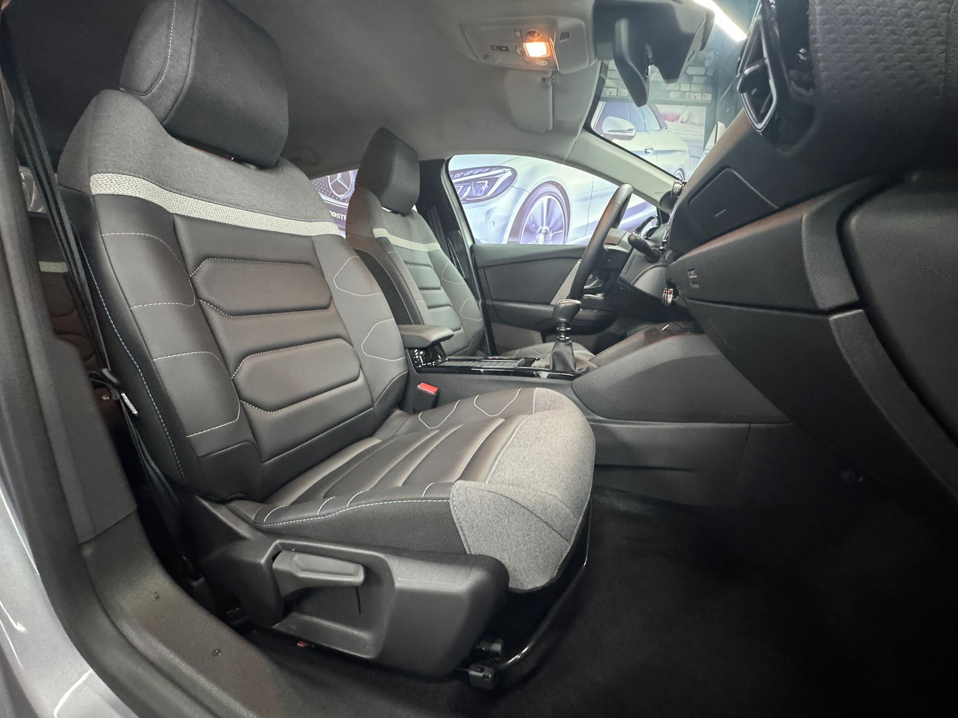 CITROEN C4 1.2 Pure Tech Max-image-17