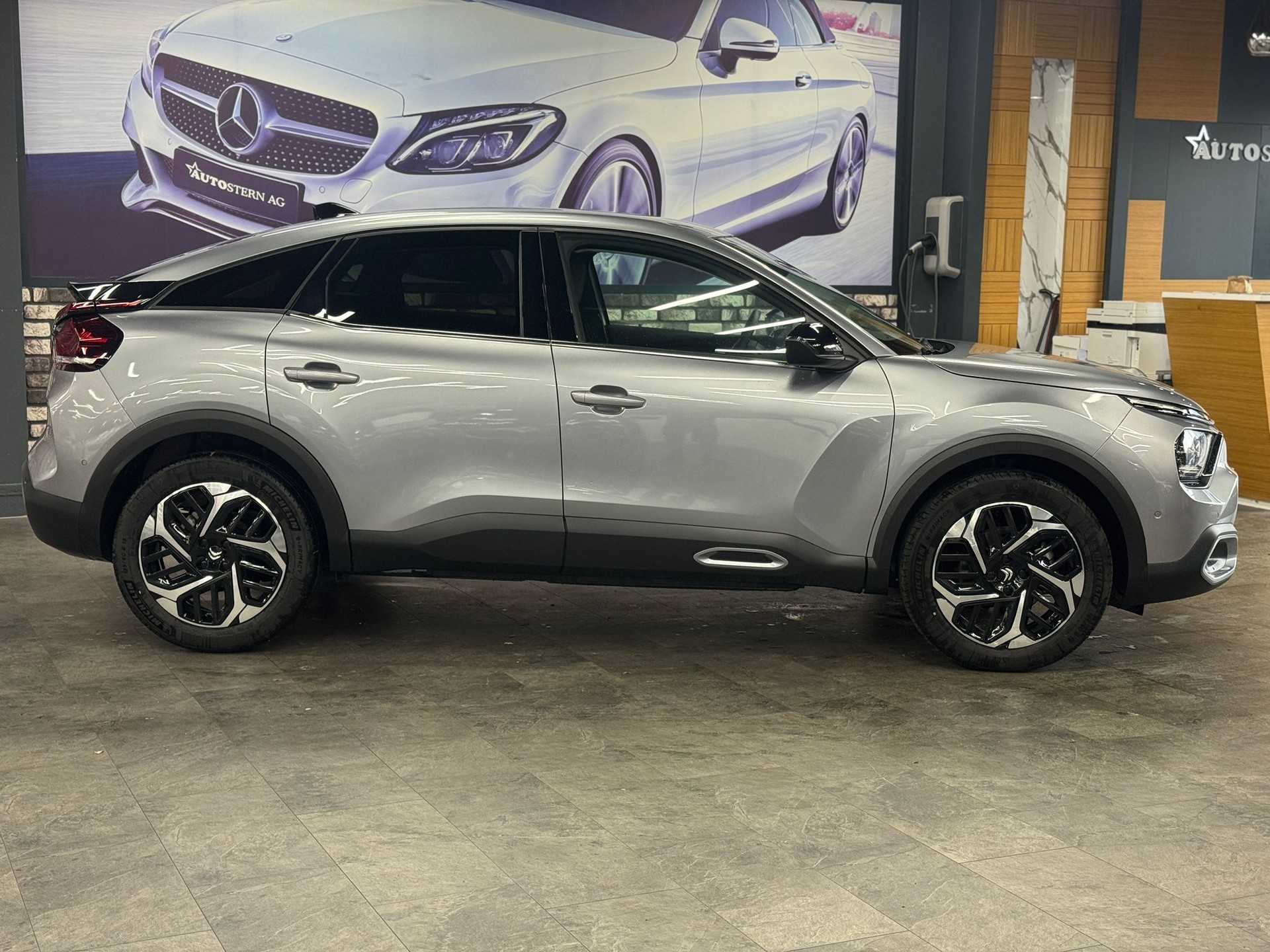 CITROEN C4 1.2 Pure Tech Max-showroom-element-3