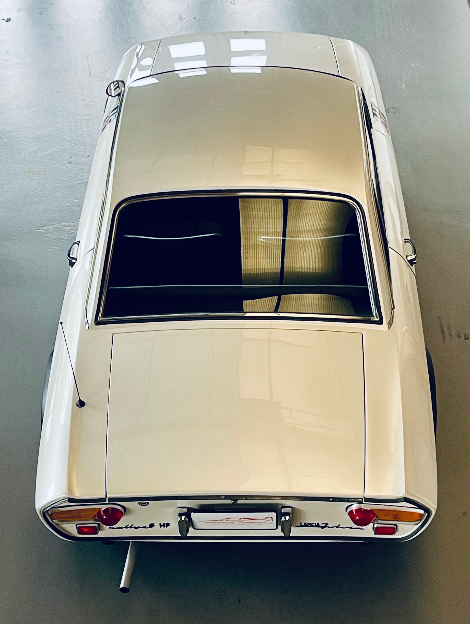 LANCIA 1.6 HF Fanalone "VETERAN"-image-9