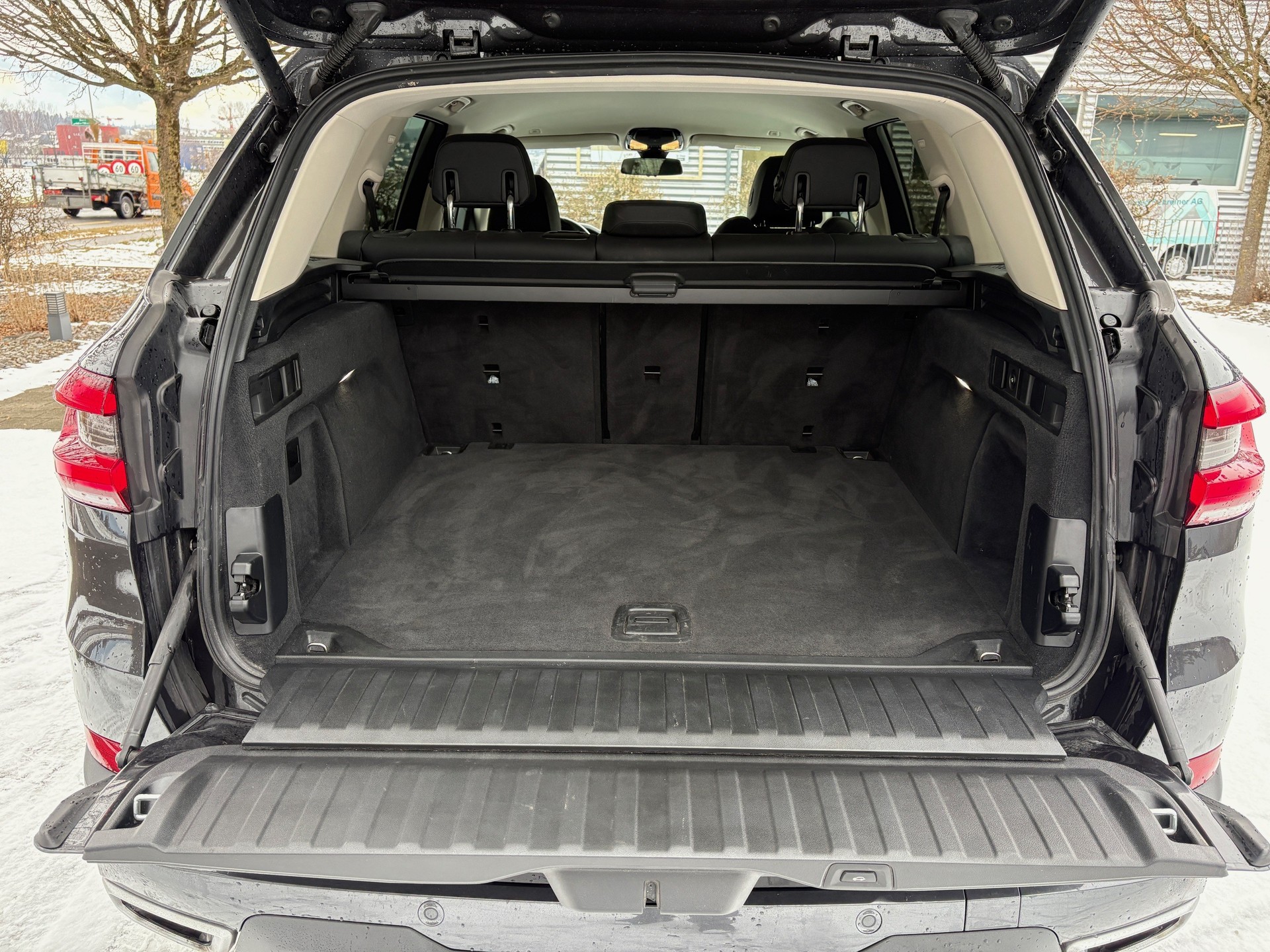 BMW X5 xDrive 48V 30d Steptronic-image-11