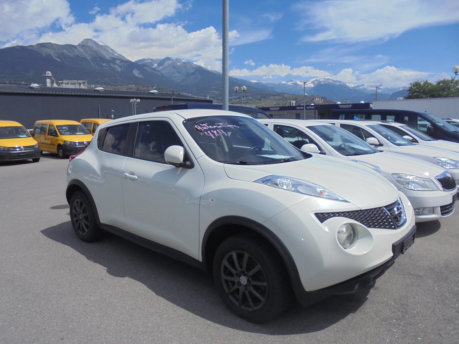 NISSAN Juke 1.6 DIG-T tekna 4x4 Xtronic M-CVT