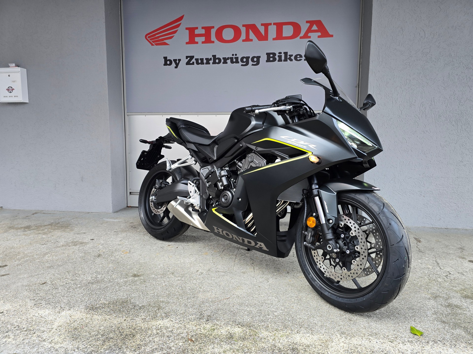 HONDA CBR 650 R E-Clutch-image-0