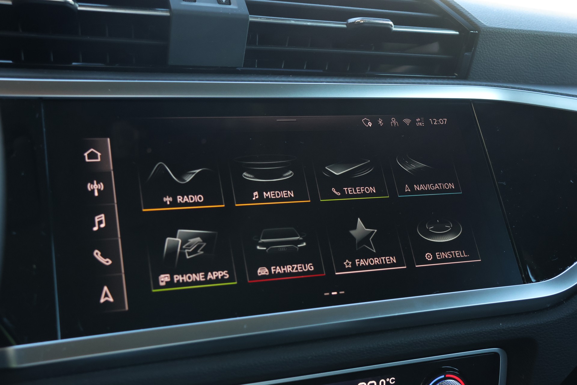 AUDI Q3 Sportback 35 TFSI Attraction S-tronic-image-20