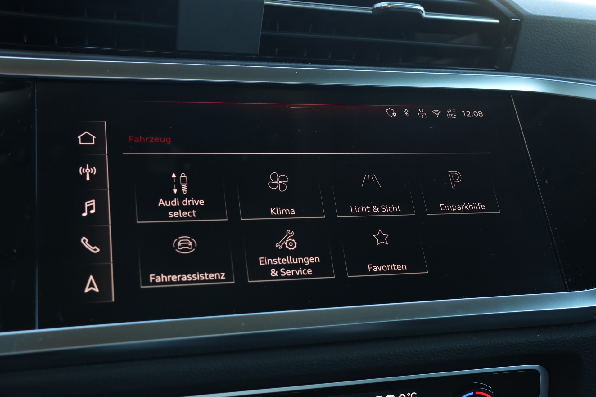 AUDI Q3 Sportback 35 TFSI Attraction S-tronic-image-22