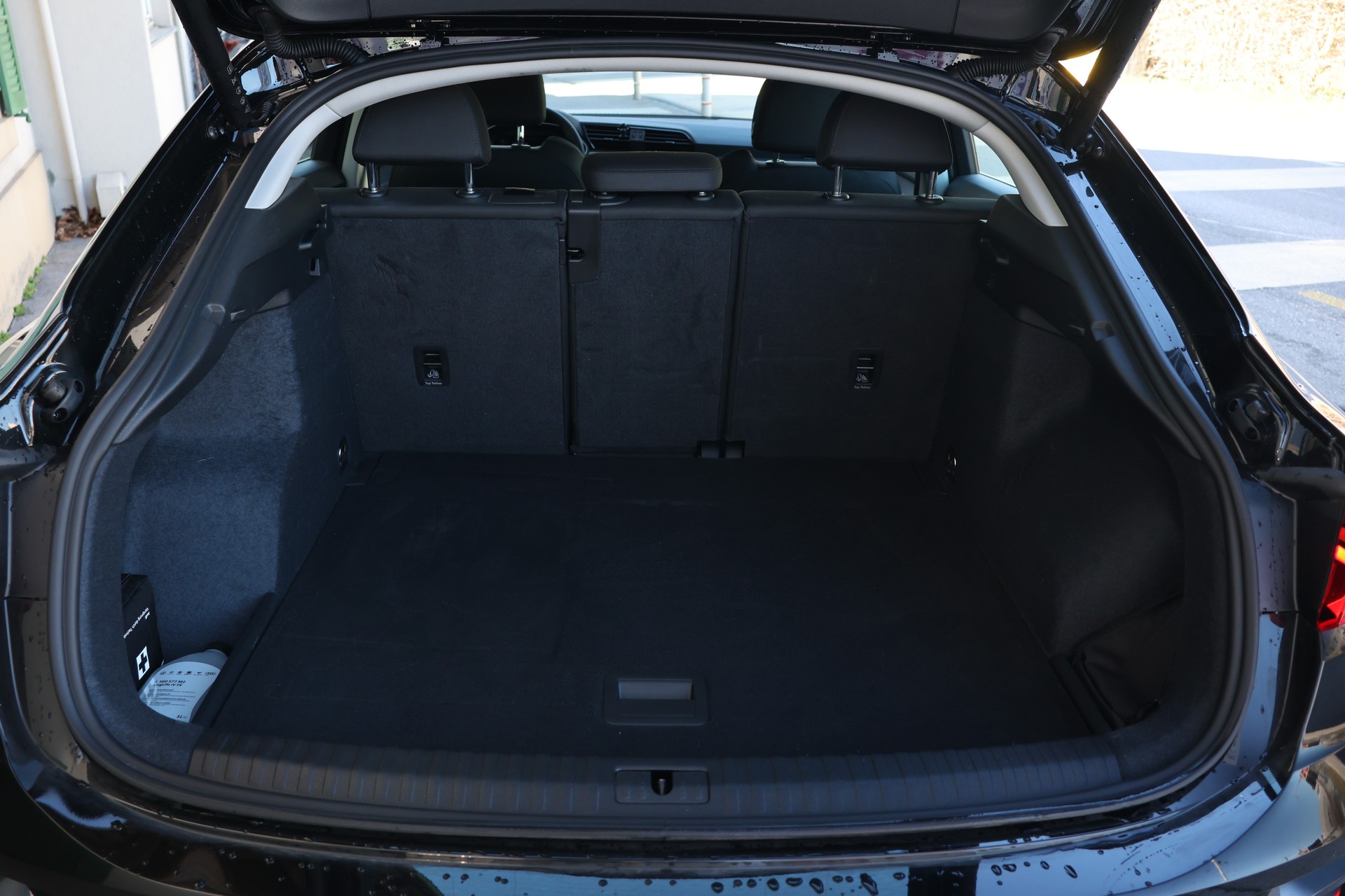 AUDI Q3 Sportback 35 TFSI Attraction S-tronic-image-6