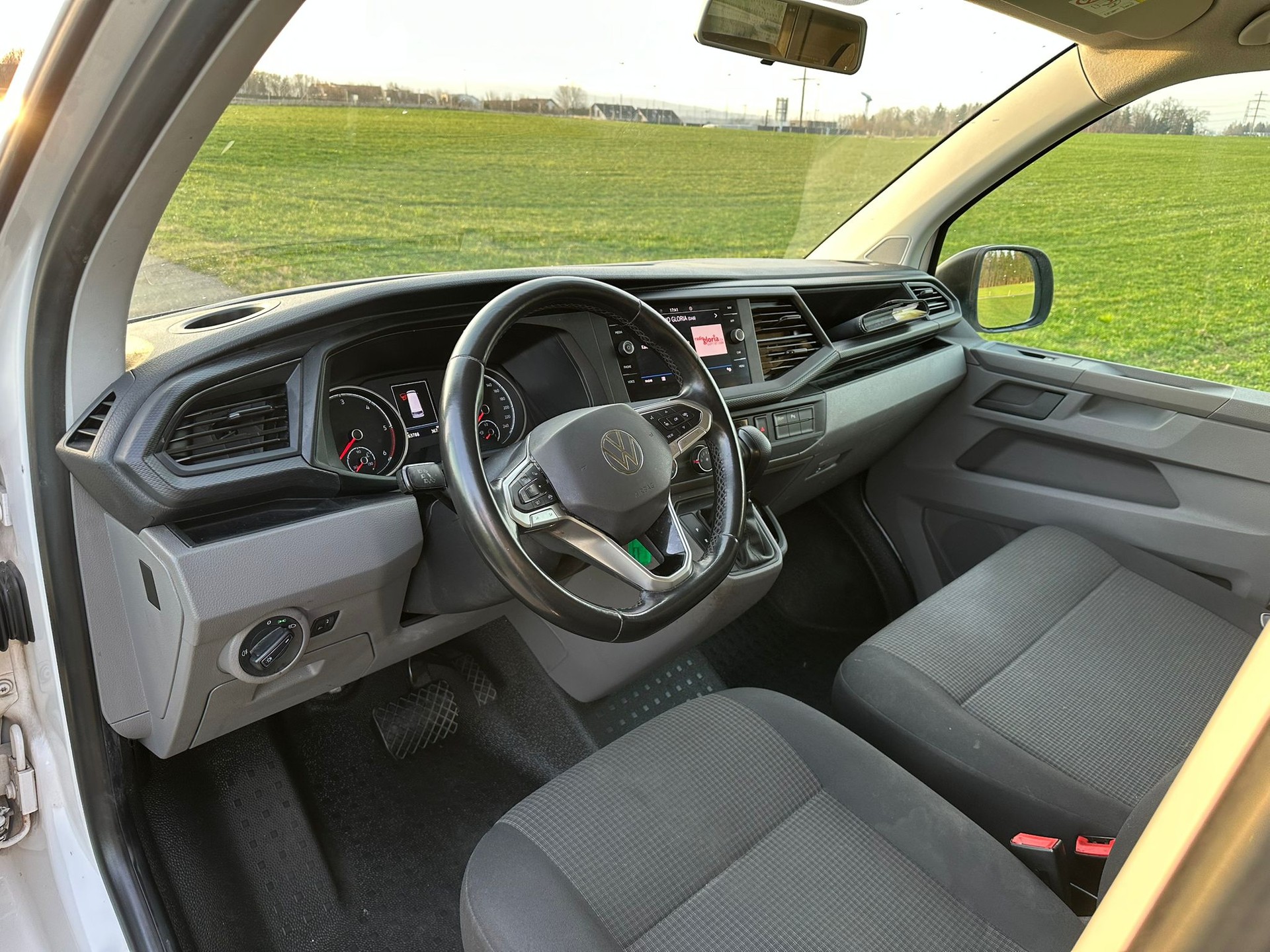 VW T6.1 2.0 TDI-image-10