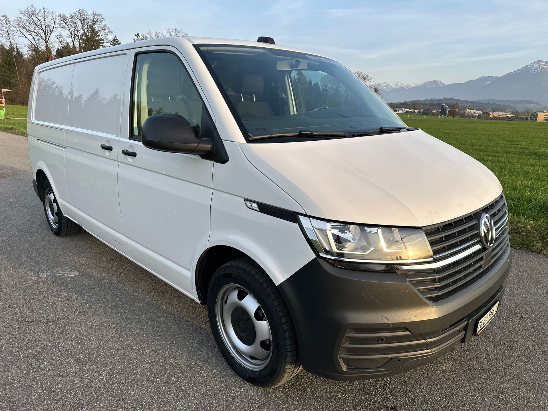 VW T6.1 2.0 TDI-showroom-element-3