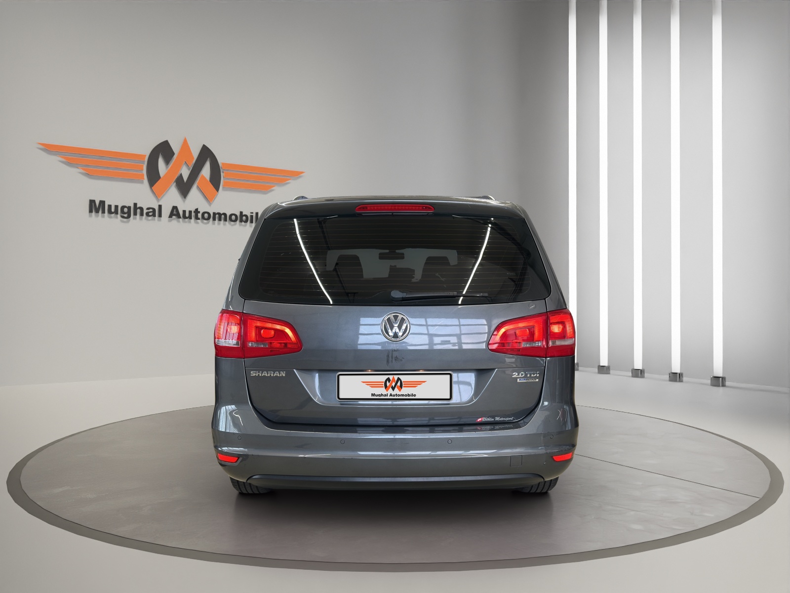 VW Sharan 2.0 TDI BlueMotion Technology Trendline DSG 7-Plätzer-image-4