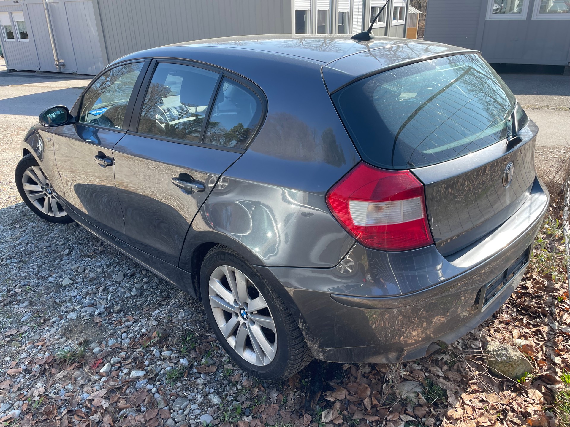 BMW 116i-image-3