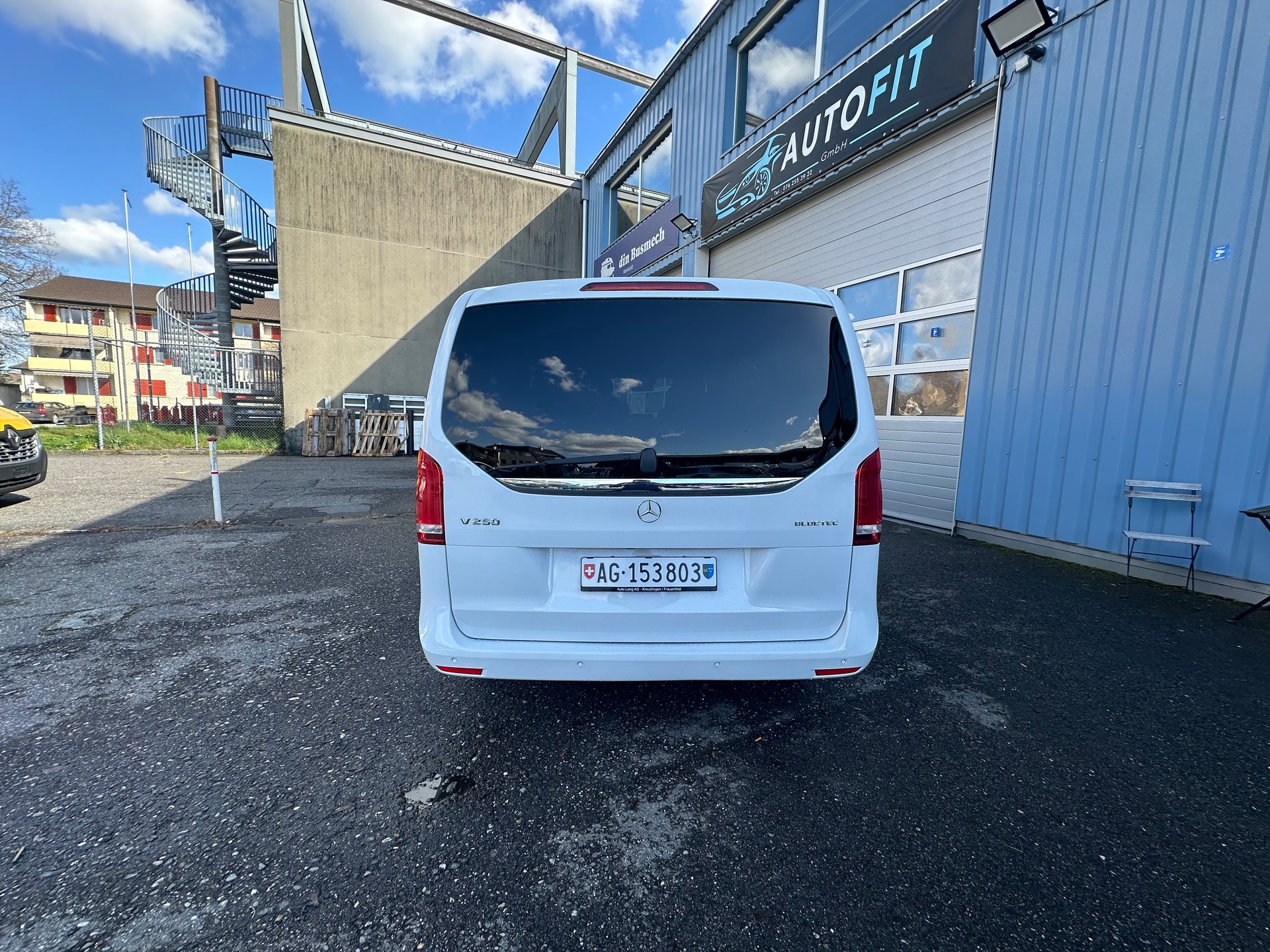 MERCEDES-BENZ V 250 BlueTEC Edition 1 lang 7G-Tronic-image-7