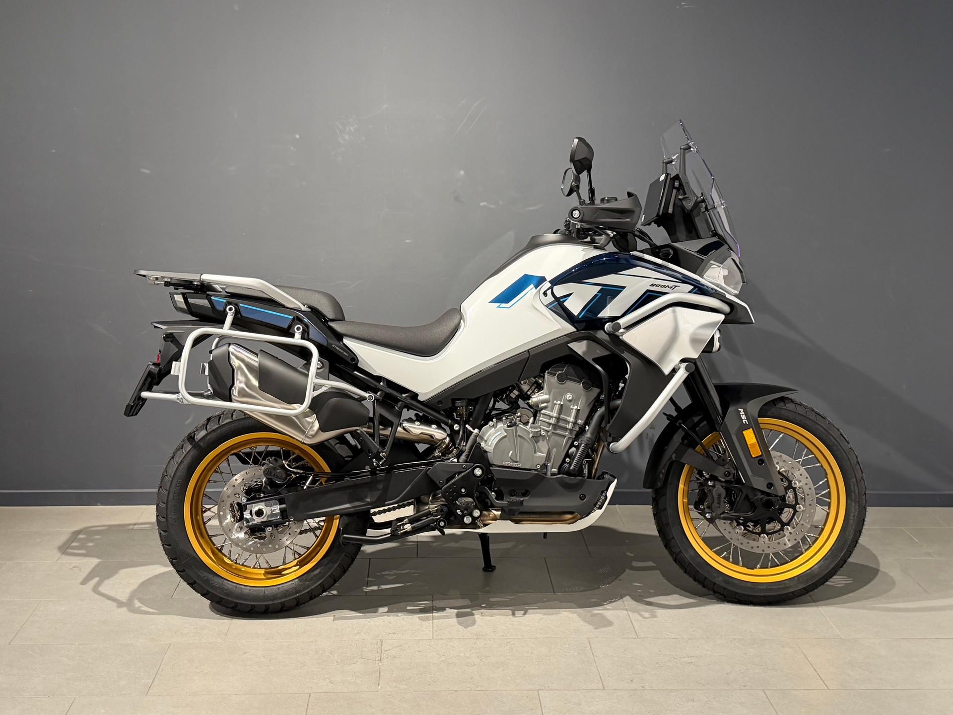 CF MOTO 800MT Explore-image-0