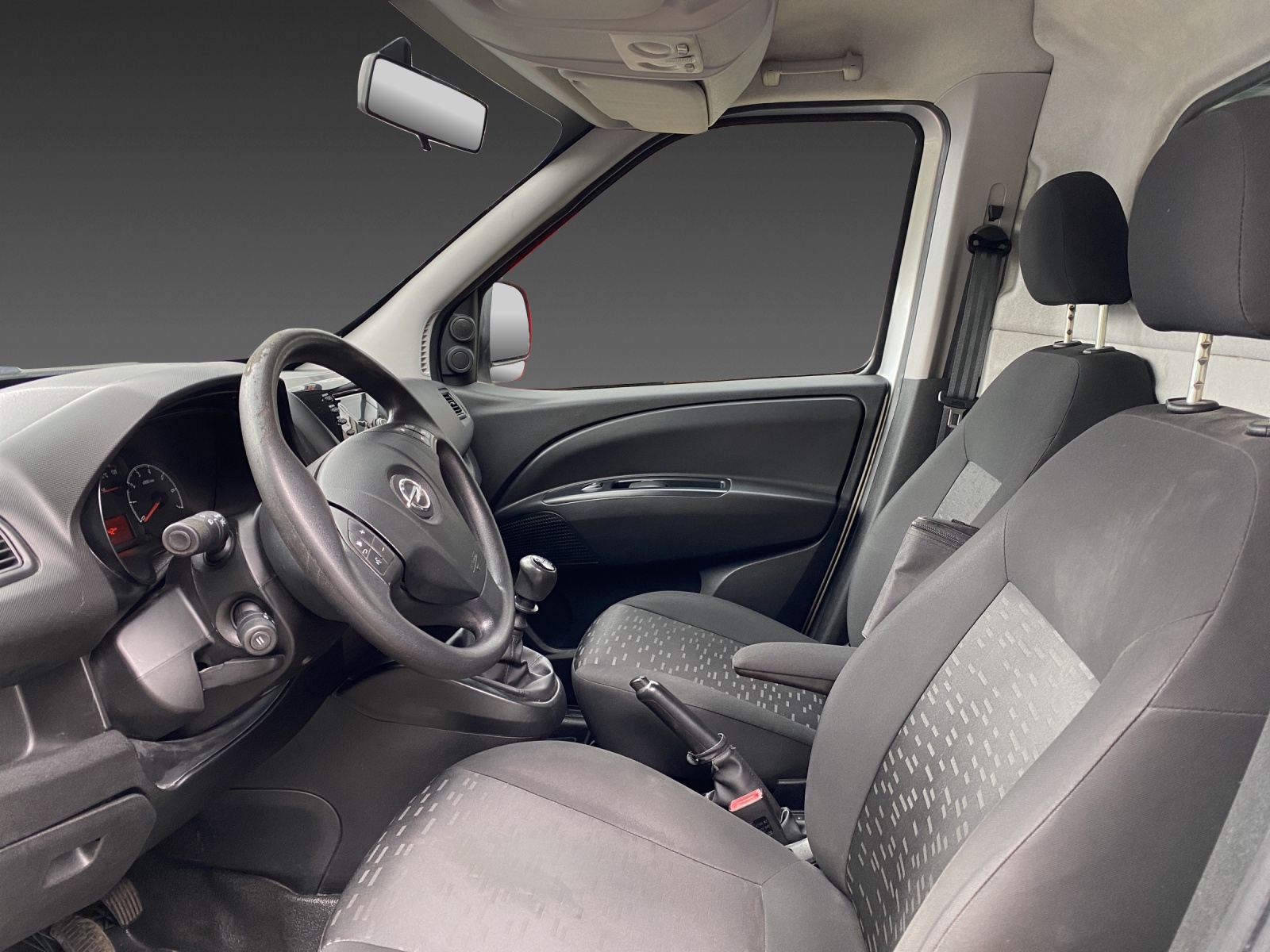OPEL Combo 1.6 CDTI 2.4 L2H1-image-8