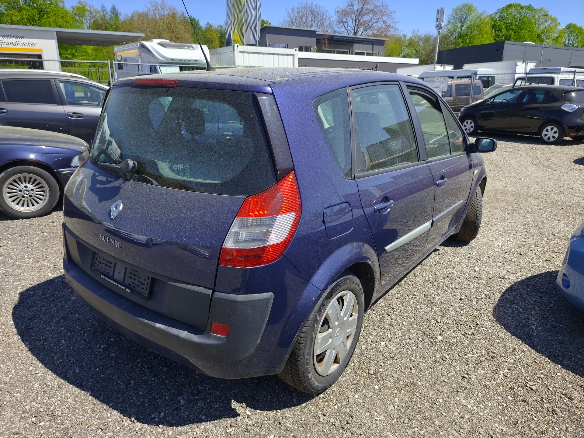 RENAULT Scénic 2.0 16V Expression-image-3