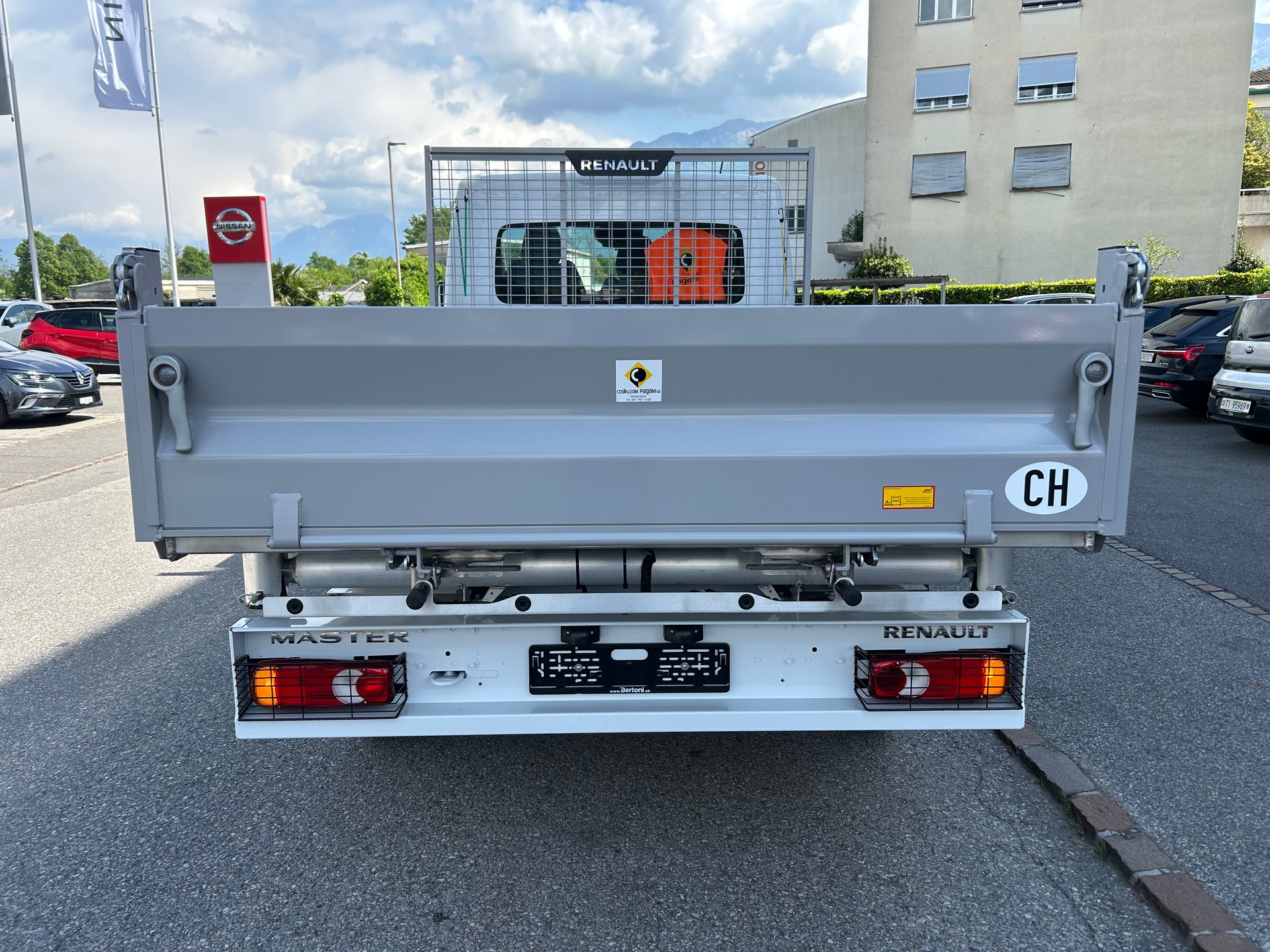 RENAULT Master dCi 150 cassone ribaltabile 3 lati (3k)-showroom-element-3