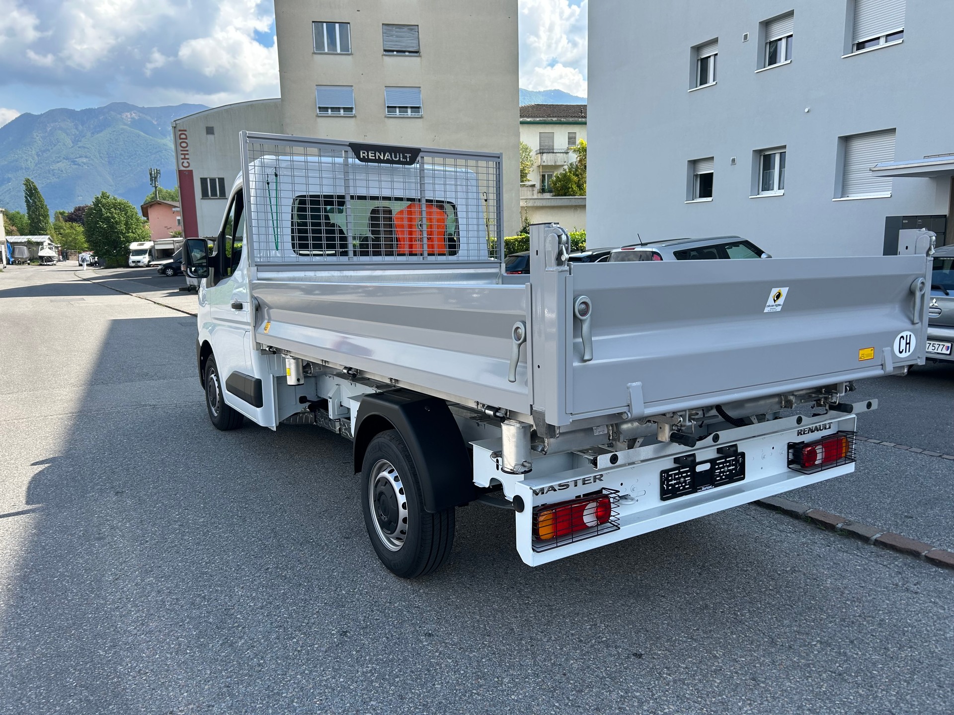 RENAULT Master dCi 150 cassone ribaltabile 3 lati (3k)-showroom-element-2